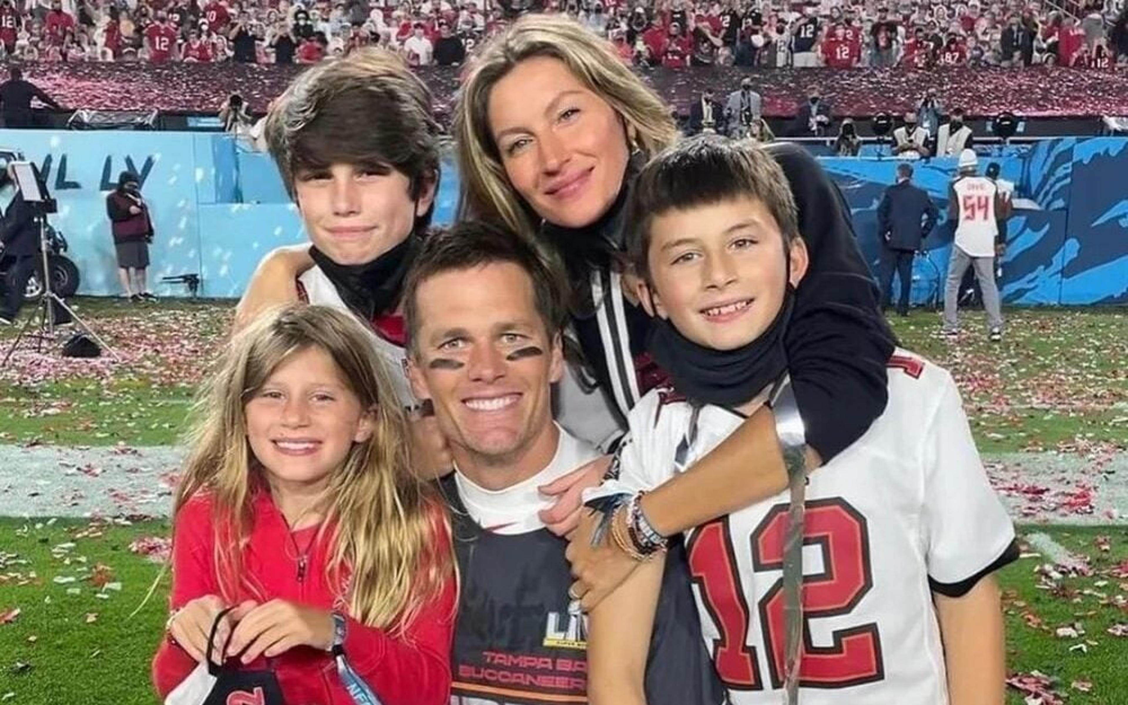 Brady homenageia Gisele em post de Dia das Mães e recebe resposta da ex-esposa