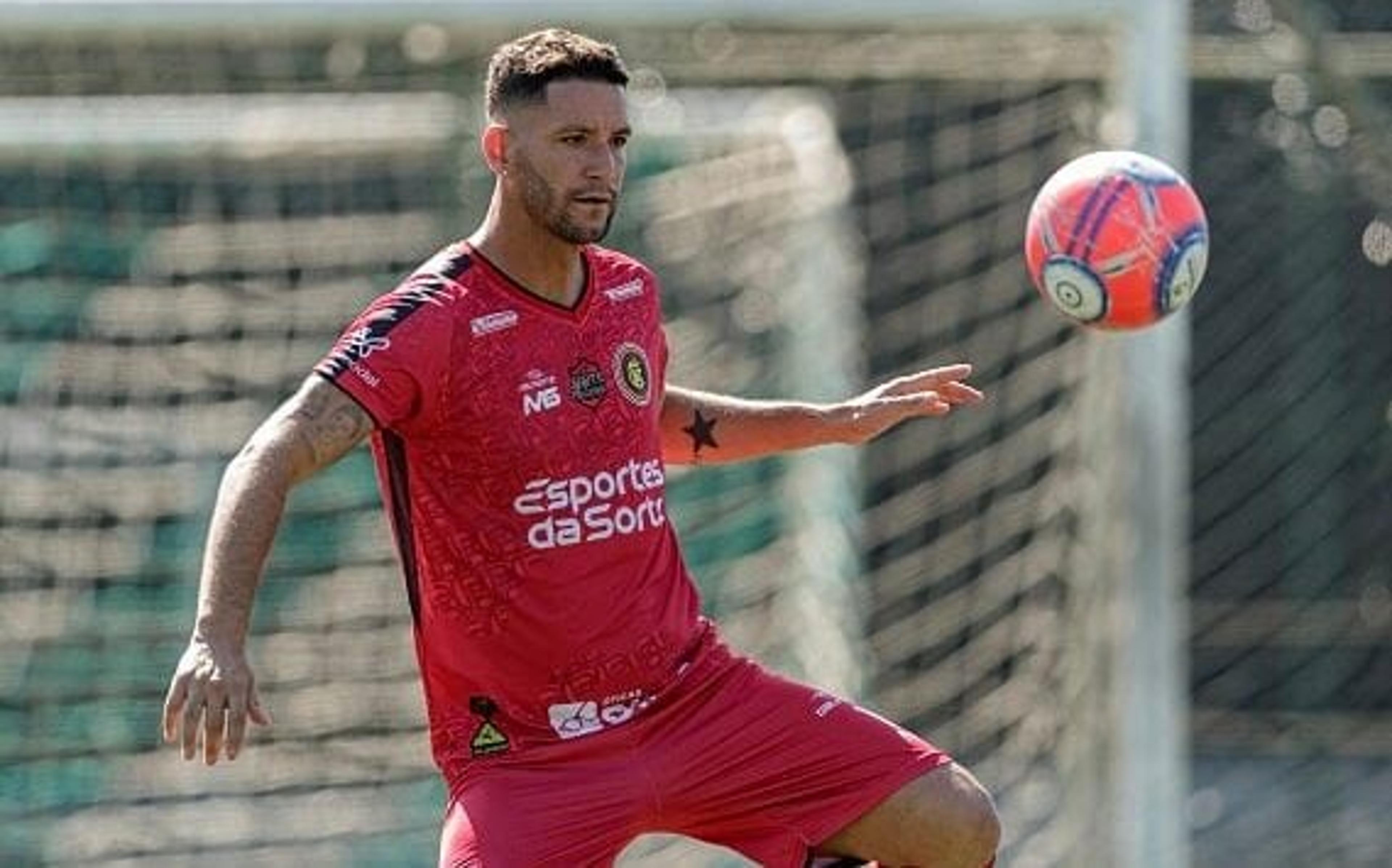 Thiago Neves, ex-Fluminense e Flamengo, acerta com ‘time das estrelas’ do Futebol 7