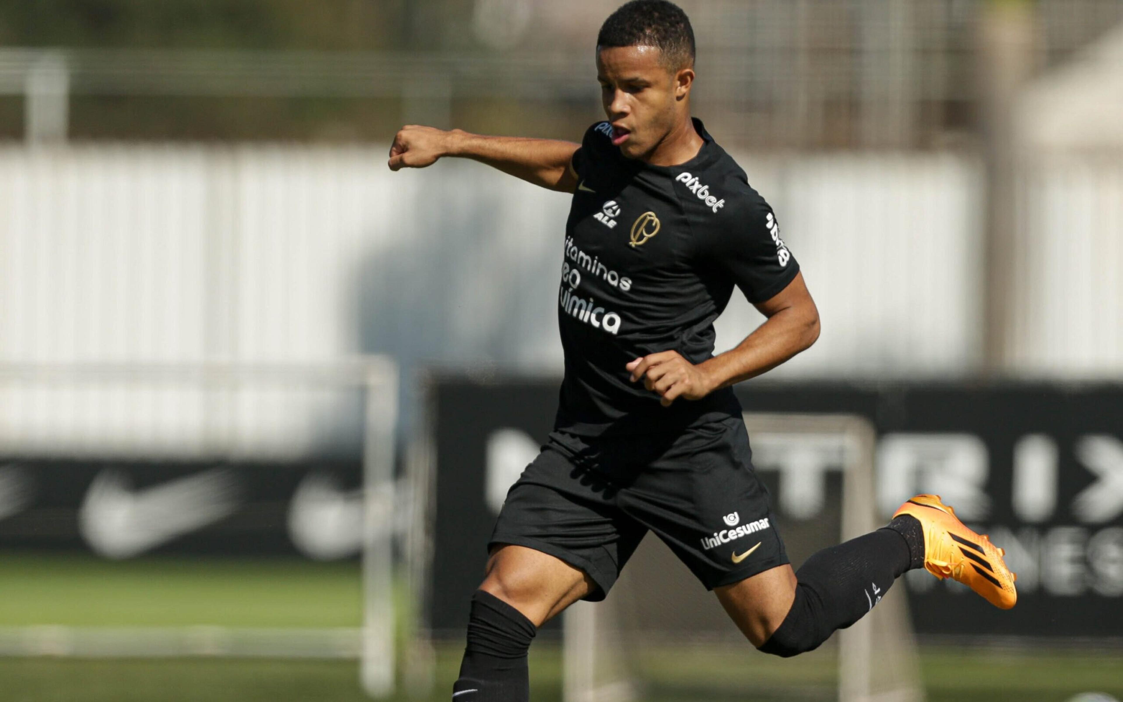 Titulares fazem regenerativo, e Corinthians inicia preparação para encarar o Atlético-MG com ‘invasão’ da base