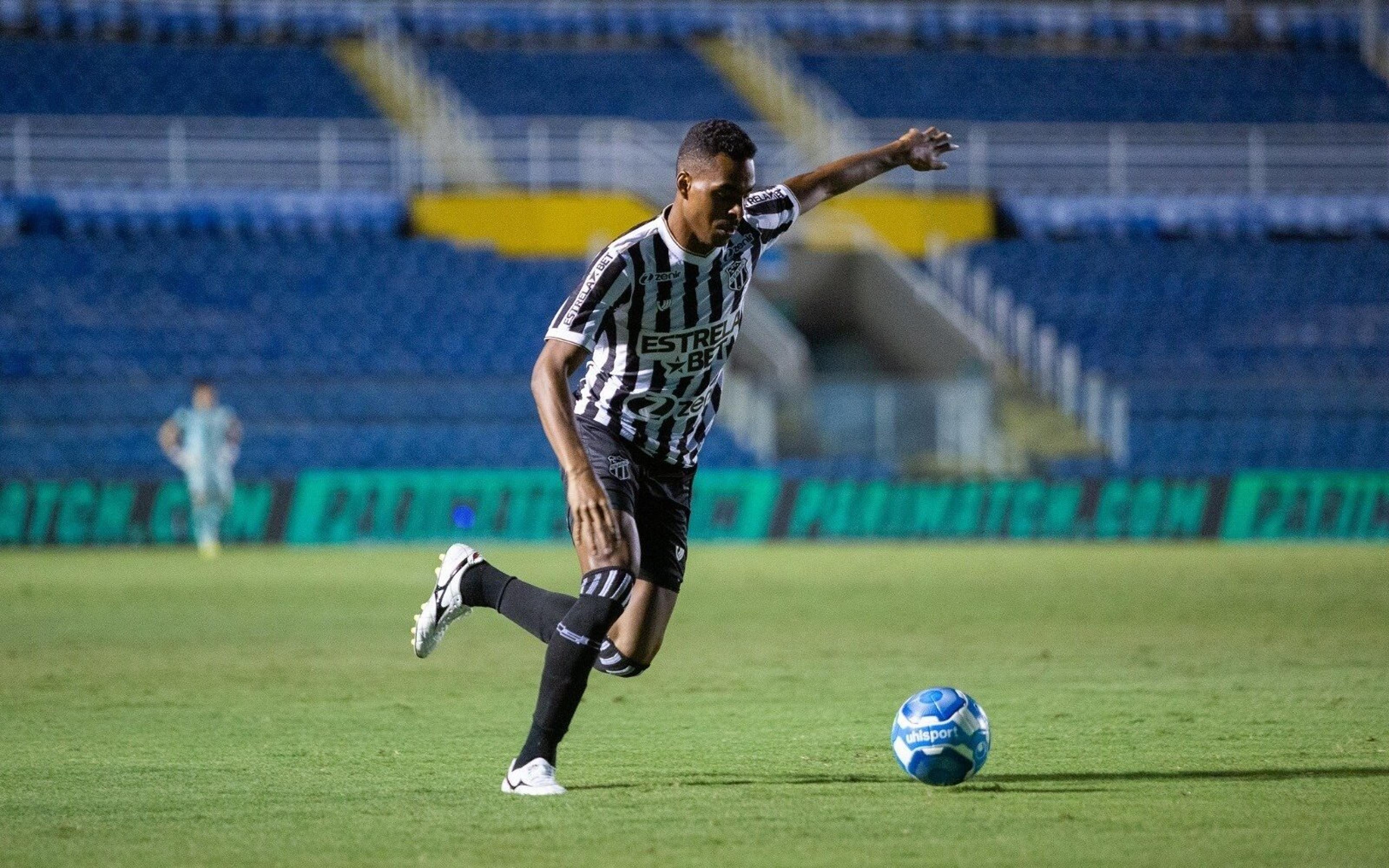 Após vencer o Tombense, volante do Ceará comenta preparação para duelo contra o Criciúma