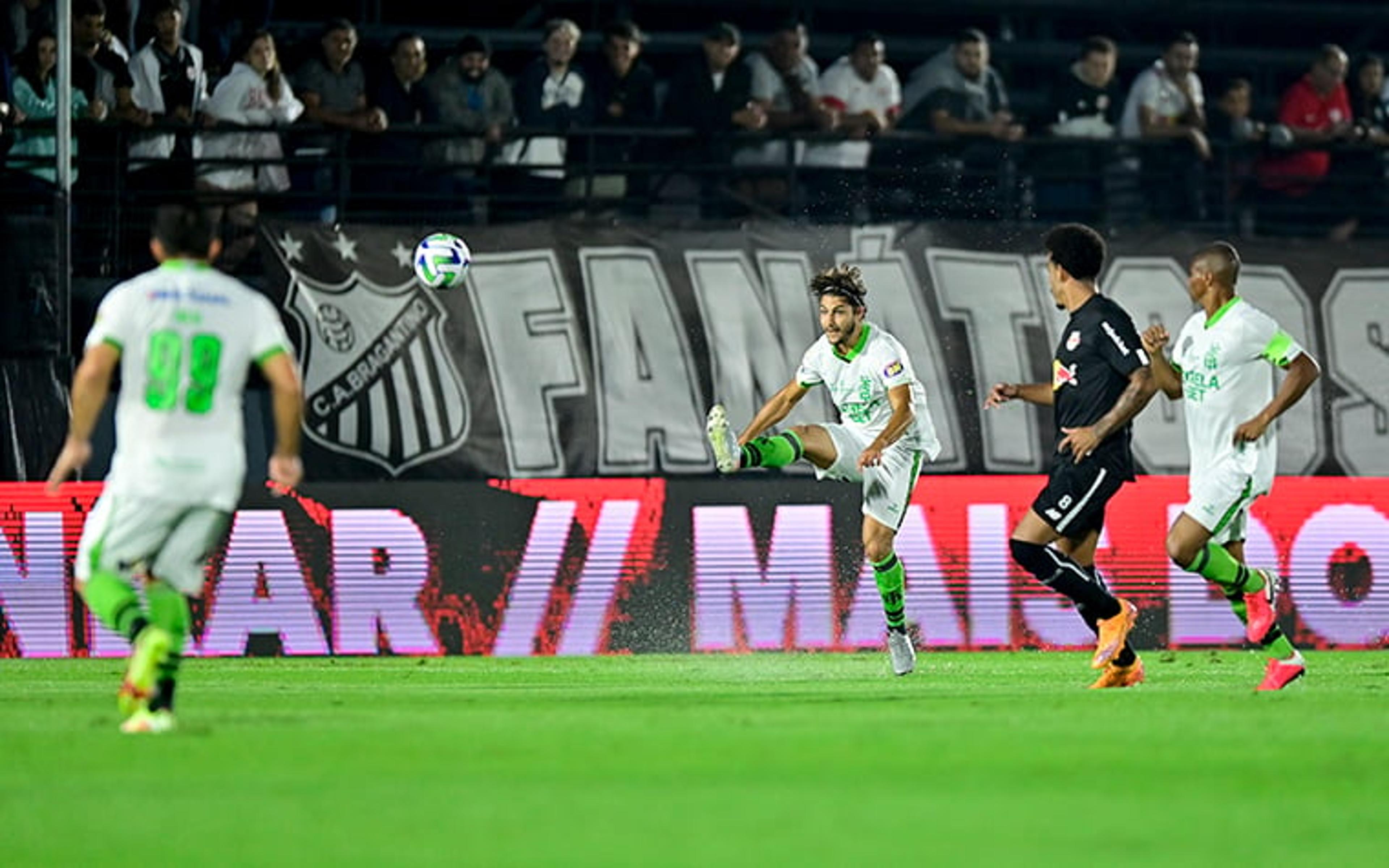 Marcinho valoriza primeiro ponto do América-MG no Brasileirão