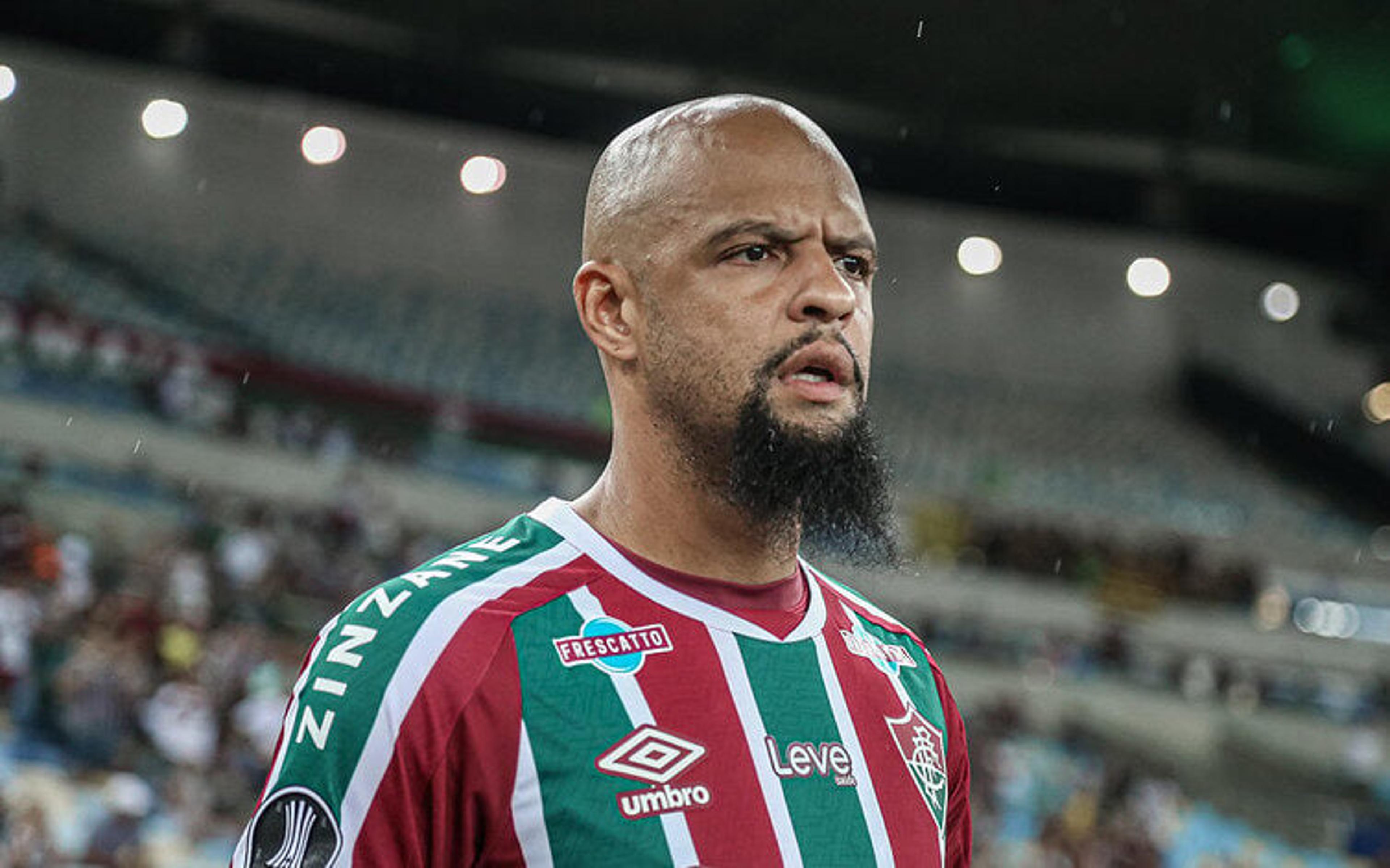 Felipe Melo cita ingratidão de torcedores do Flamengo e dispara: ‘Tirei o time da segunda divisão’