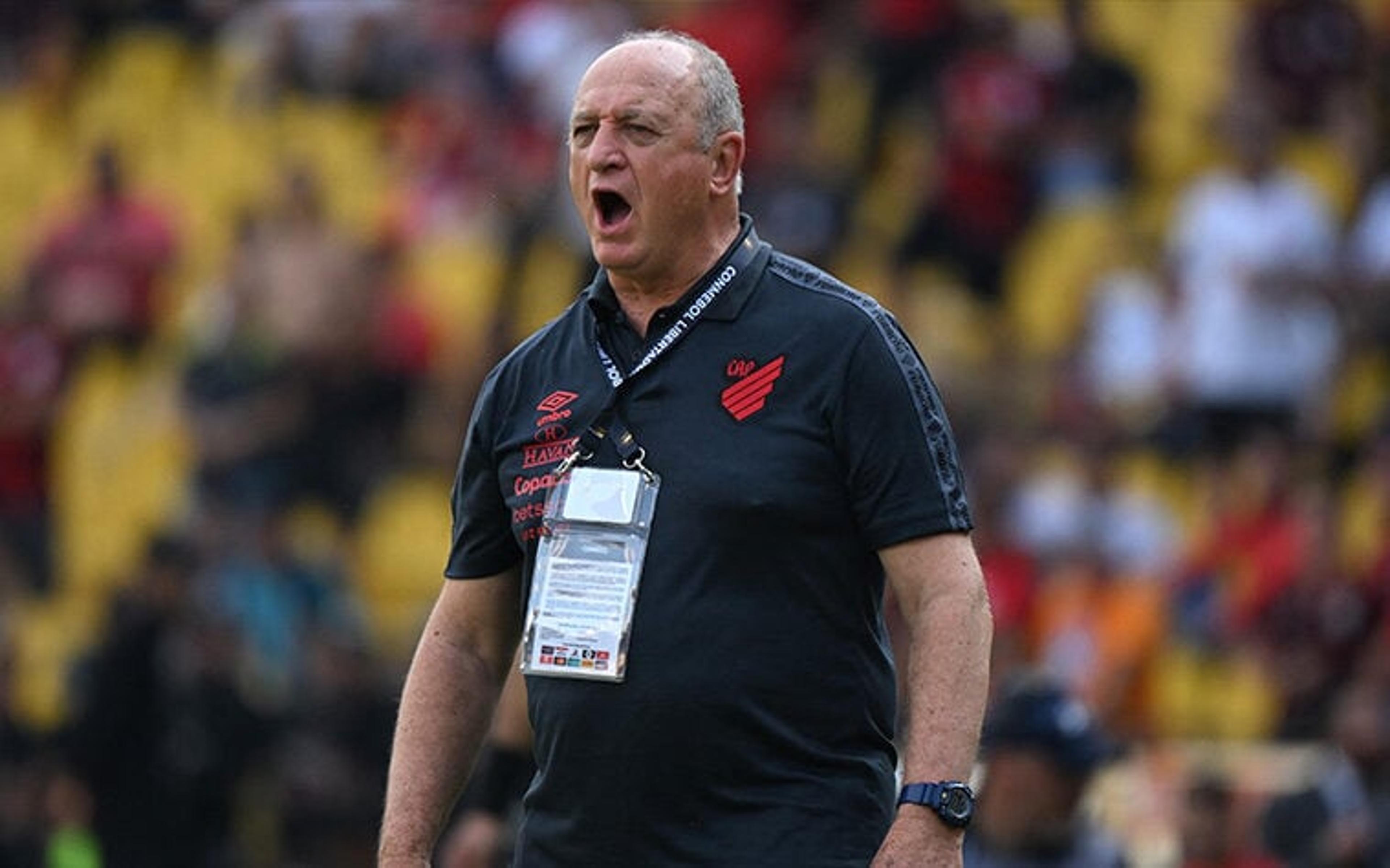 Seleção do Oriente Médio tem interesse em Luiz Felipe Scolari