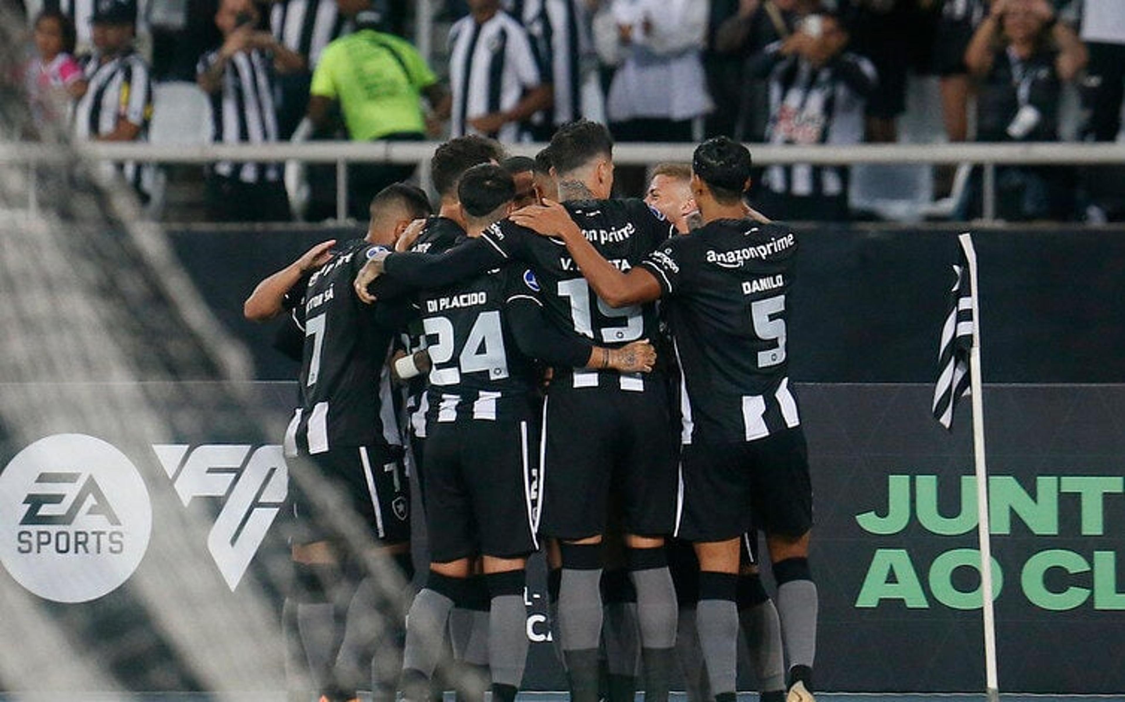 Botafogo encerra abril com quase 100% de aproveitamento; relembre