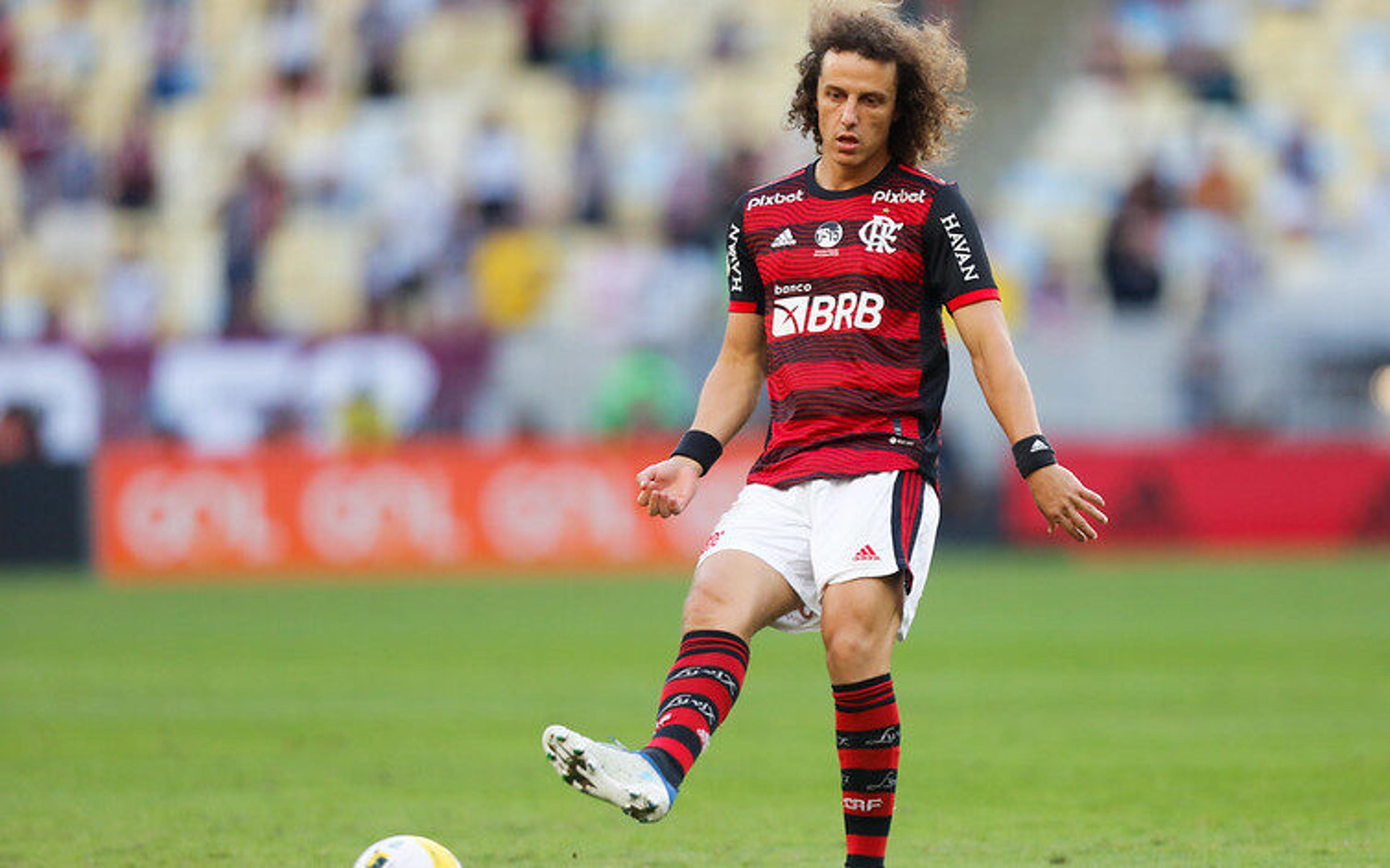 Torcedores comentam primeiro gol de David Luiz pelo Flamengo: ‘Não é primeiro de abril’