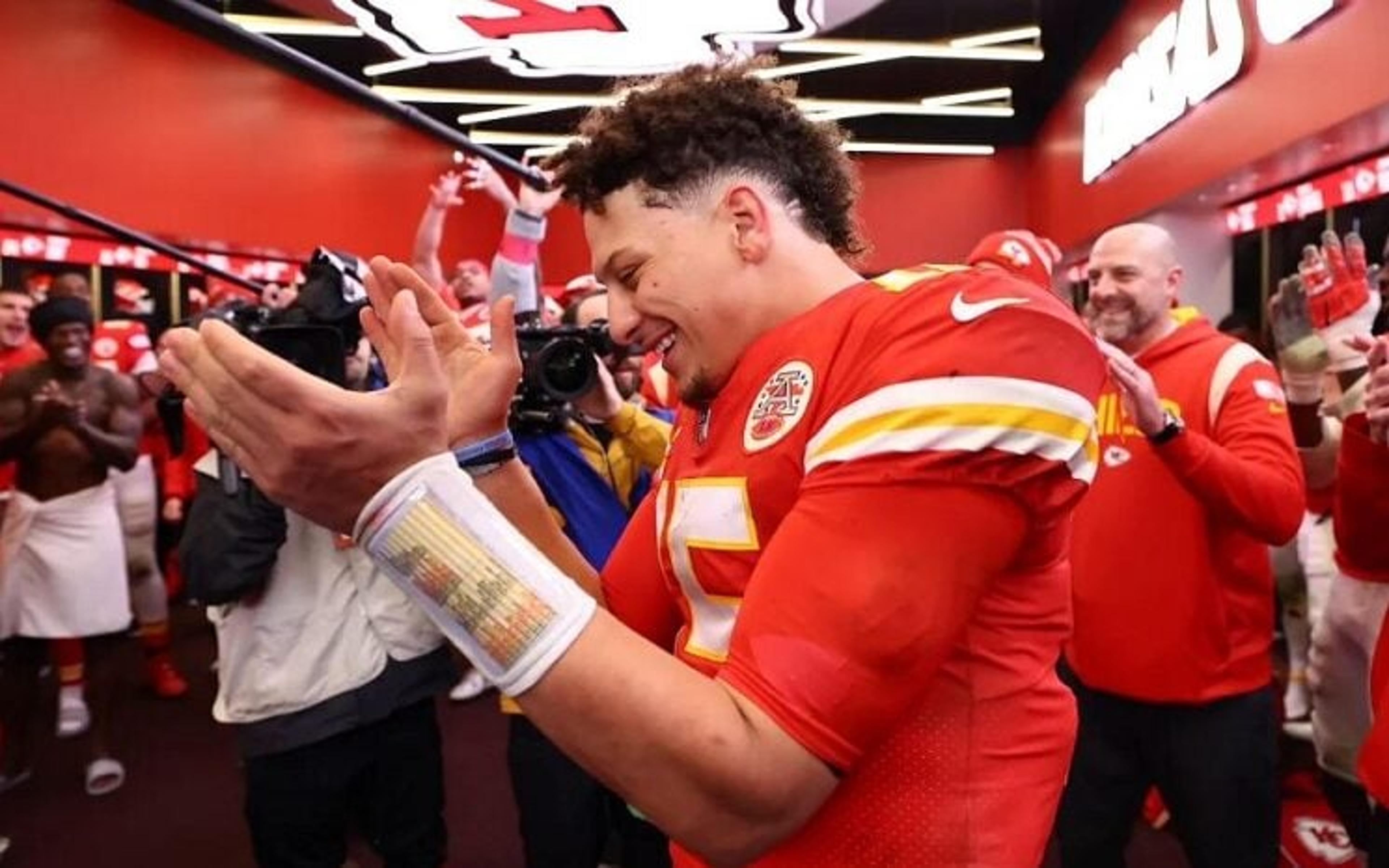 Patrick Mahomes: ‘estou mais preocupado com o legado e em ganhar anéis do que com dinheiro’