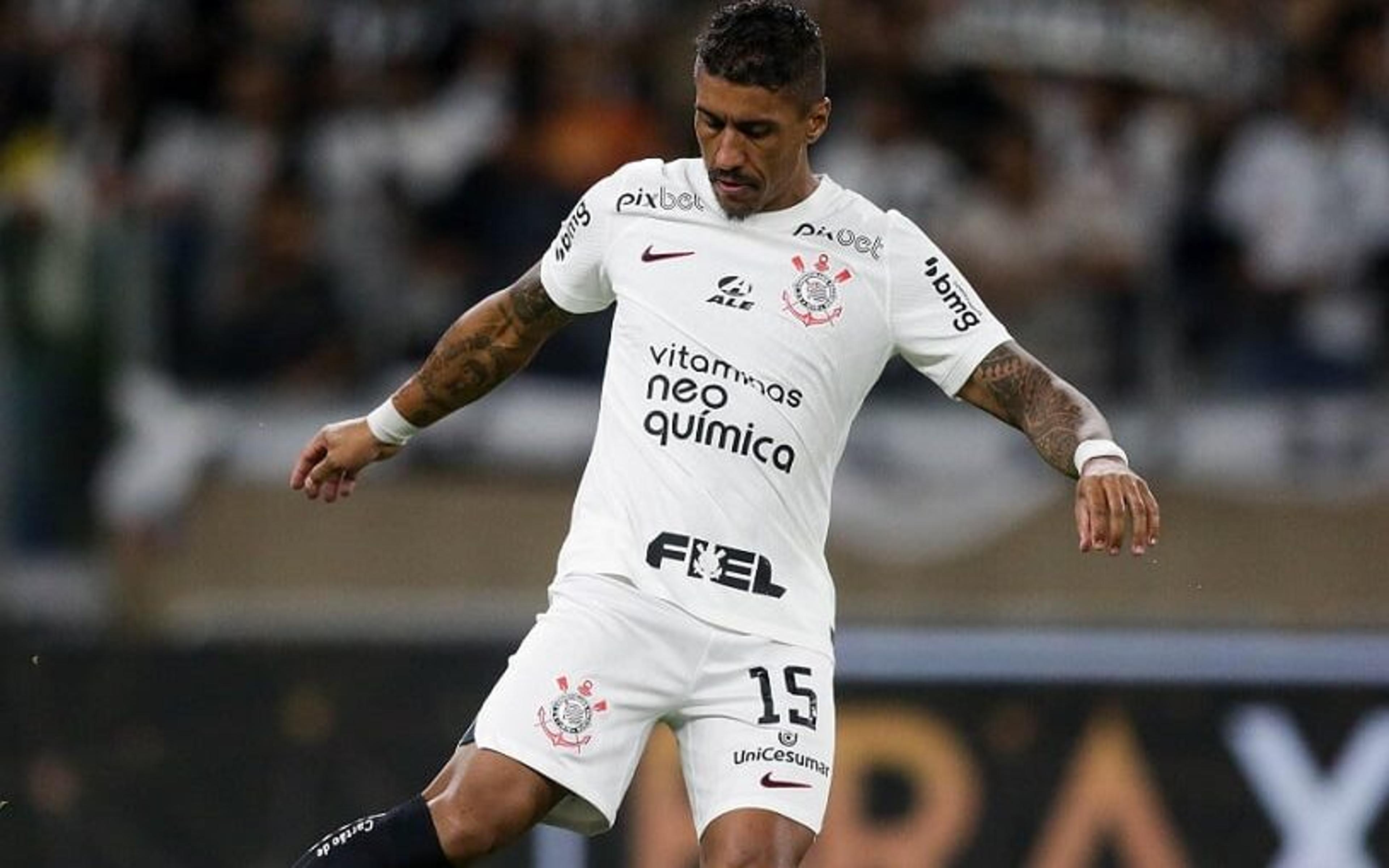 Paulinho lamenta derrota do Corinthians na Copa do Brasil, mas mantém esperança para o jogo de volta: ‘Difícil reverter, mas é futebol’