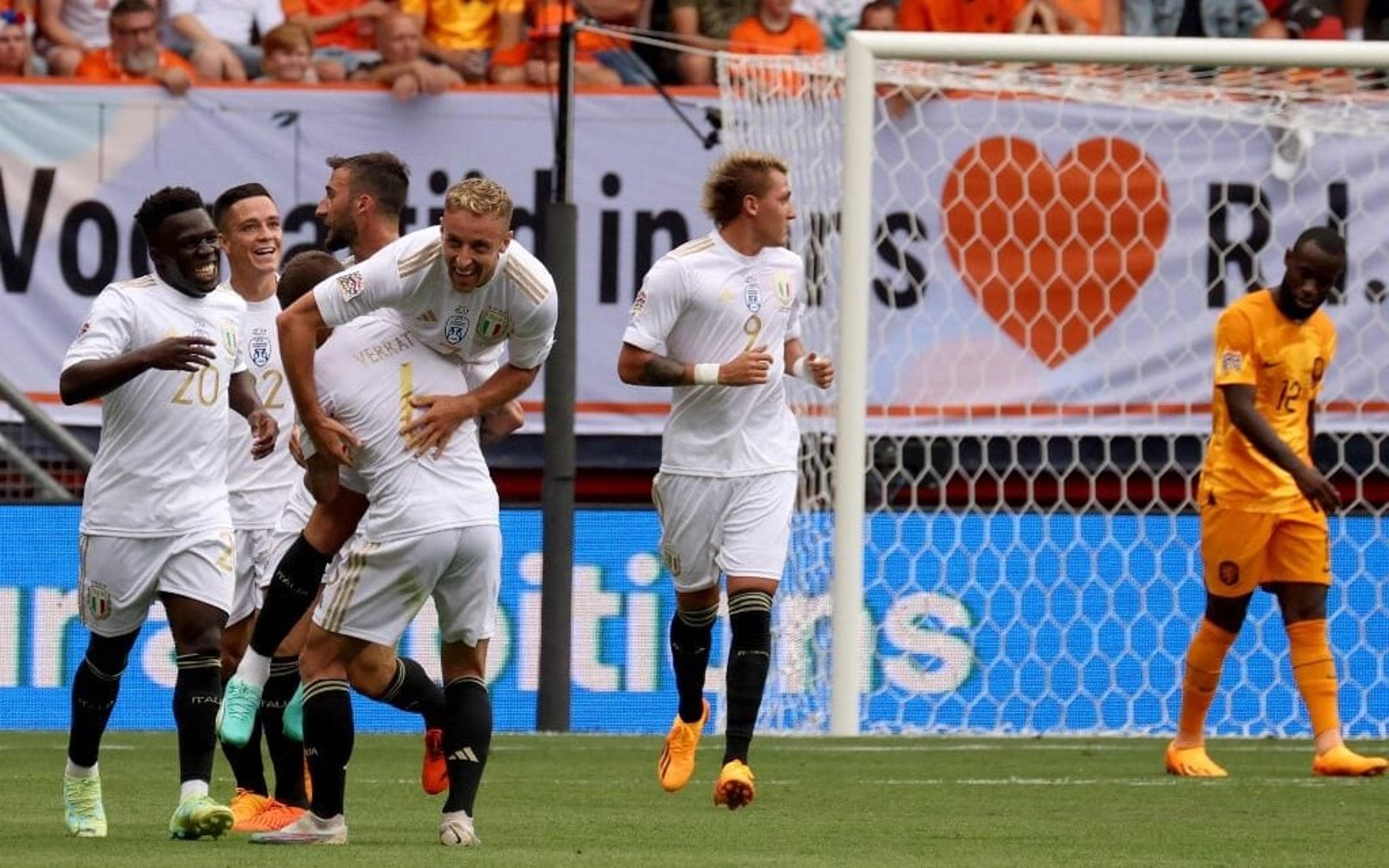 Com emoção no fim, Itália vence Holanda e fica com a terceira colocação da Nations League