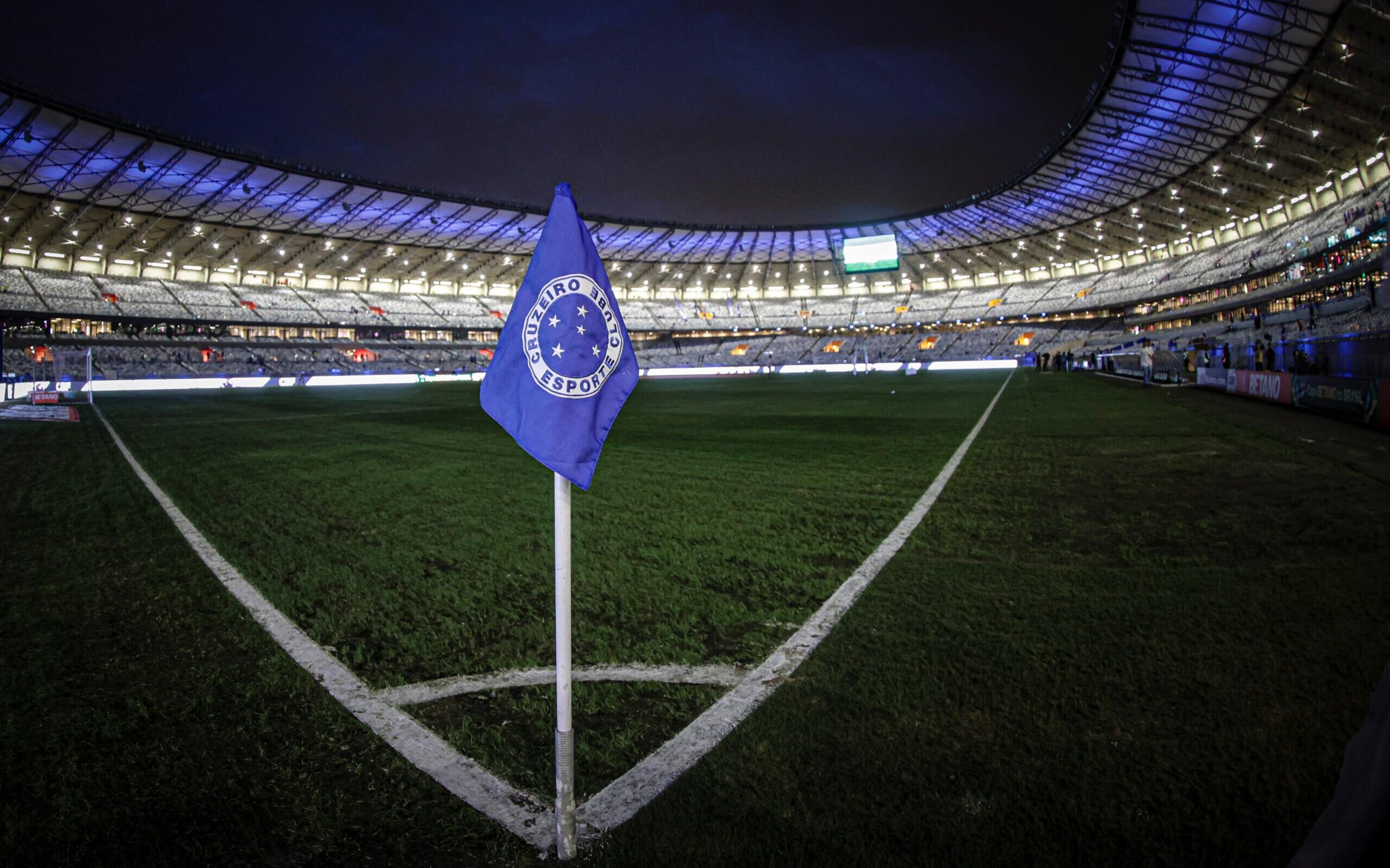 Partida entre Cruzeiro x Coritiba, pelo Brasileirão, sofre alteração de horário