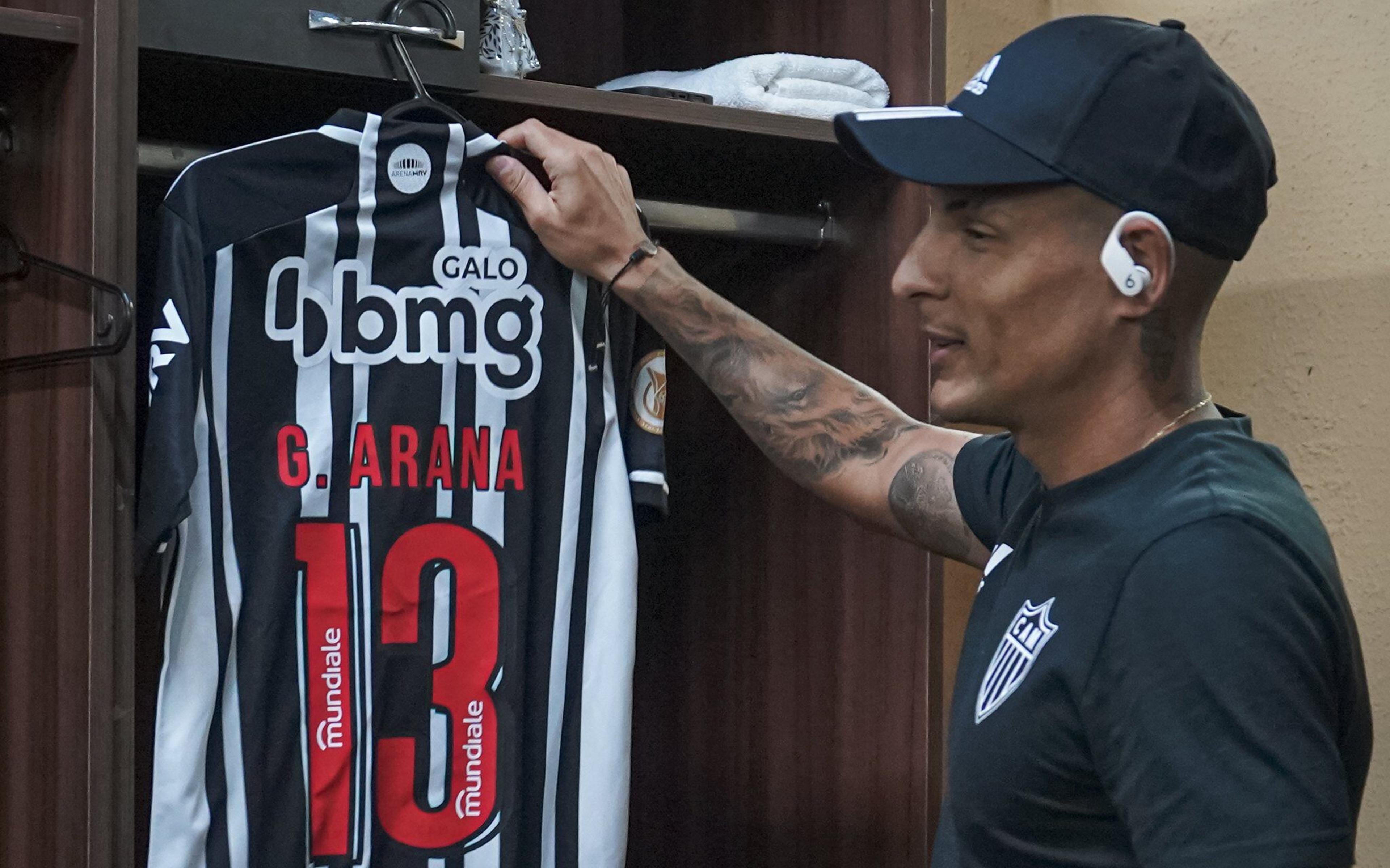 Guilherme Arana fala da emoção de voltar a ser relacionado no Atlético-MG