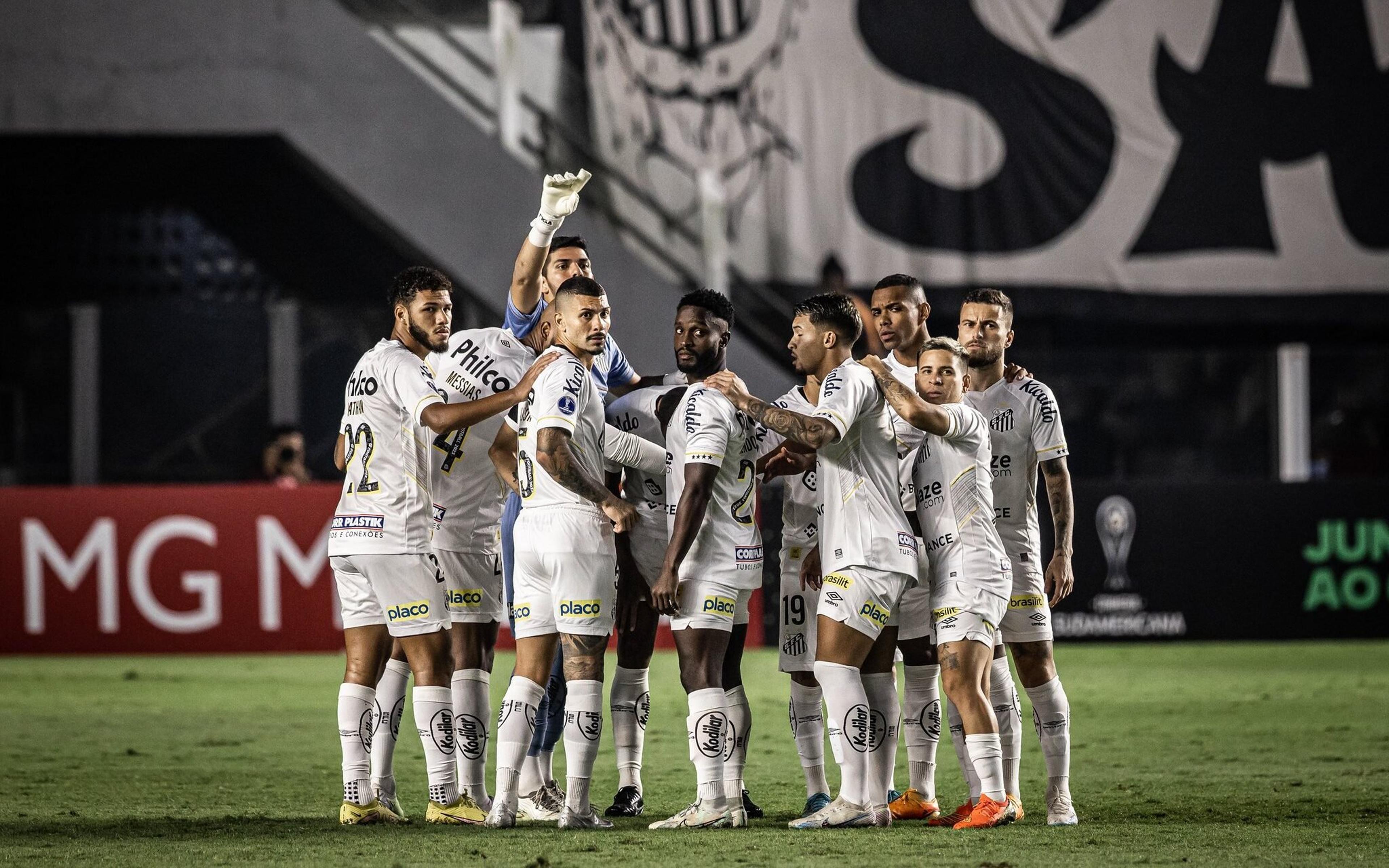 Protesto? Elenco do Santos não concede entrevistas após derrota para o Newell’s pela Sul-Americana