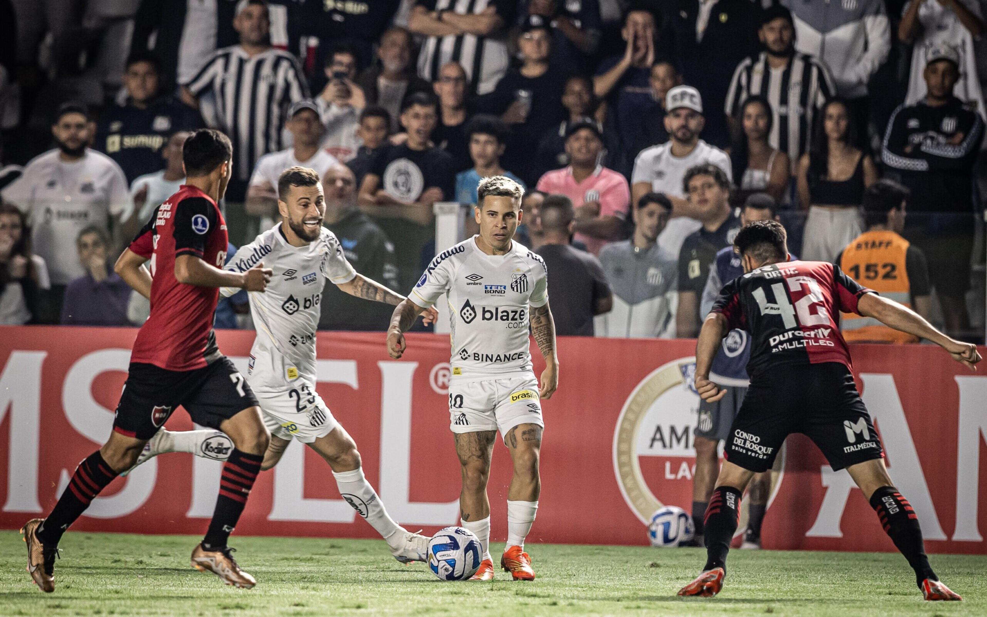 Derrota do Santos para o Newell’s quebra marcas positivas do time