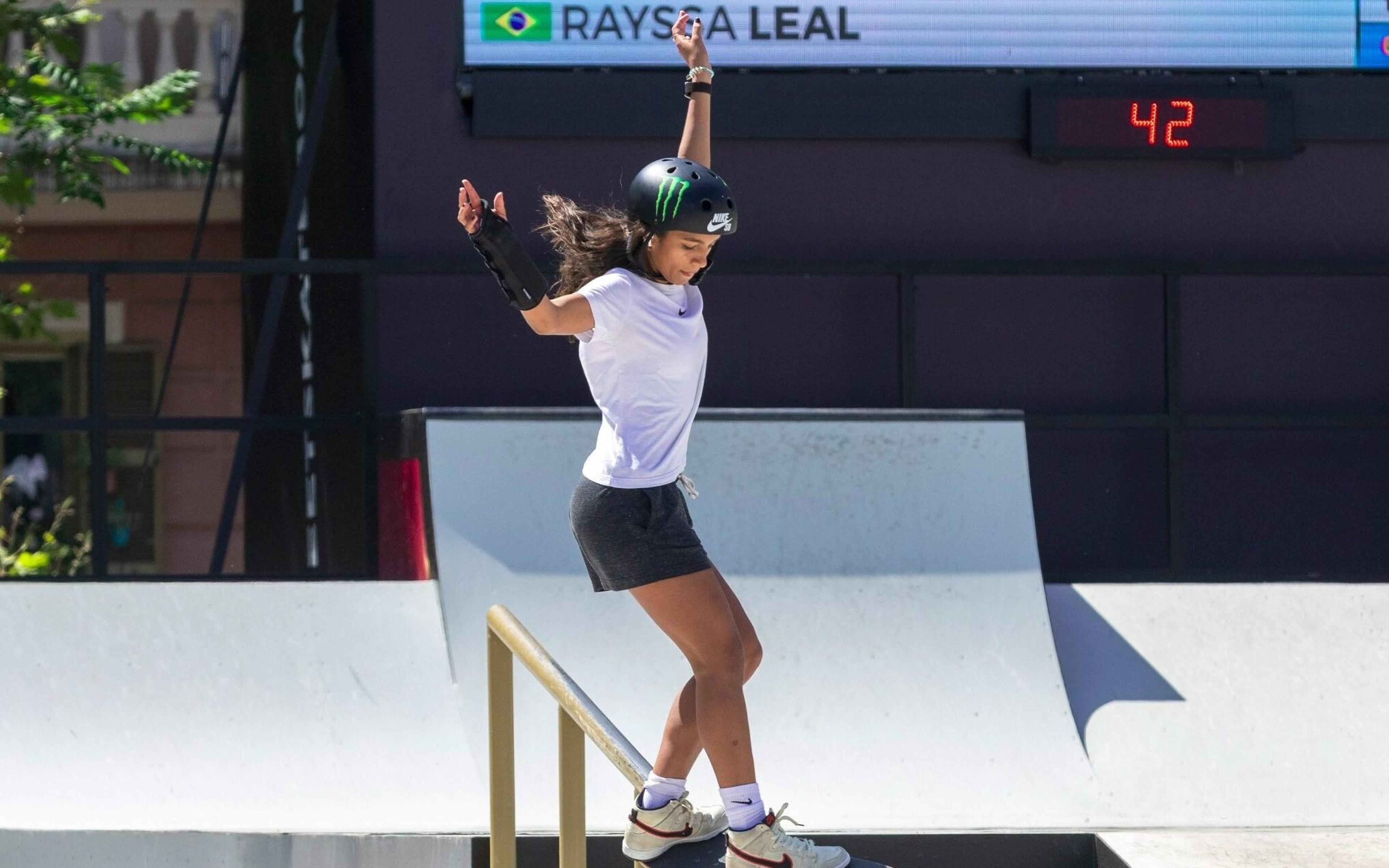 Rayssa Leal sofre queda e termina fora do pódio em Pro Tour de Skate Street