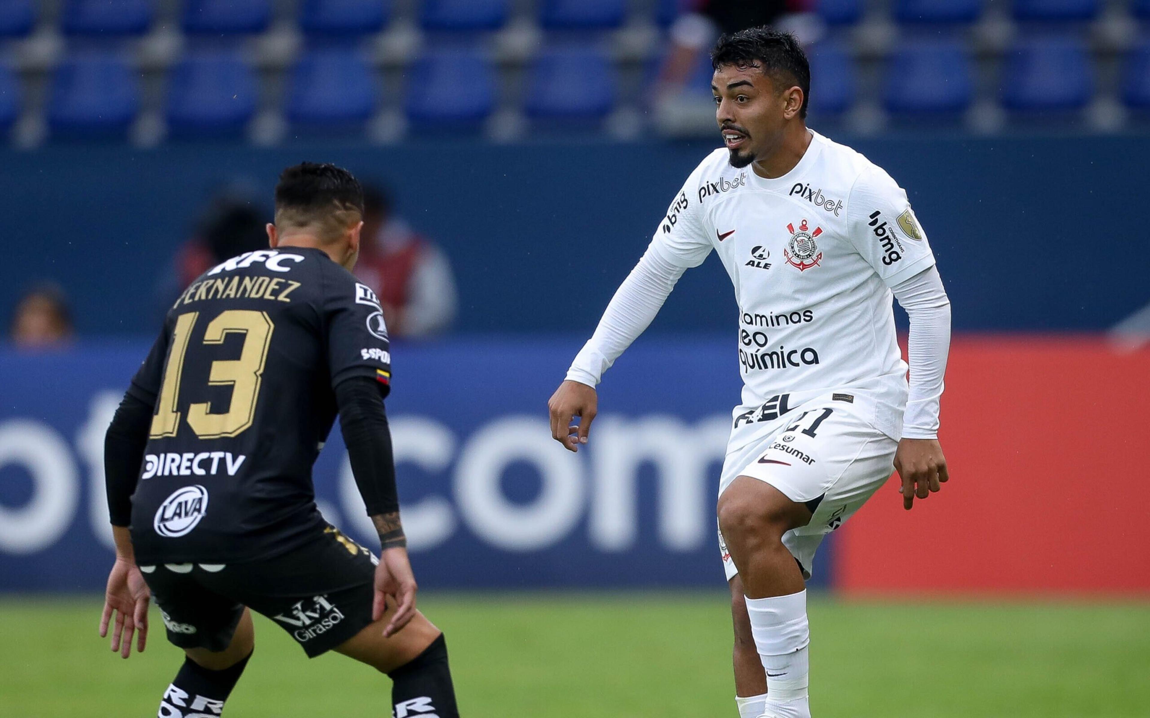 ANÁLISE: Corinthians precisa aprender com o del Valle como extrair melhor o suco do elenco que tem