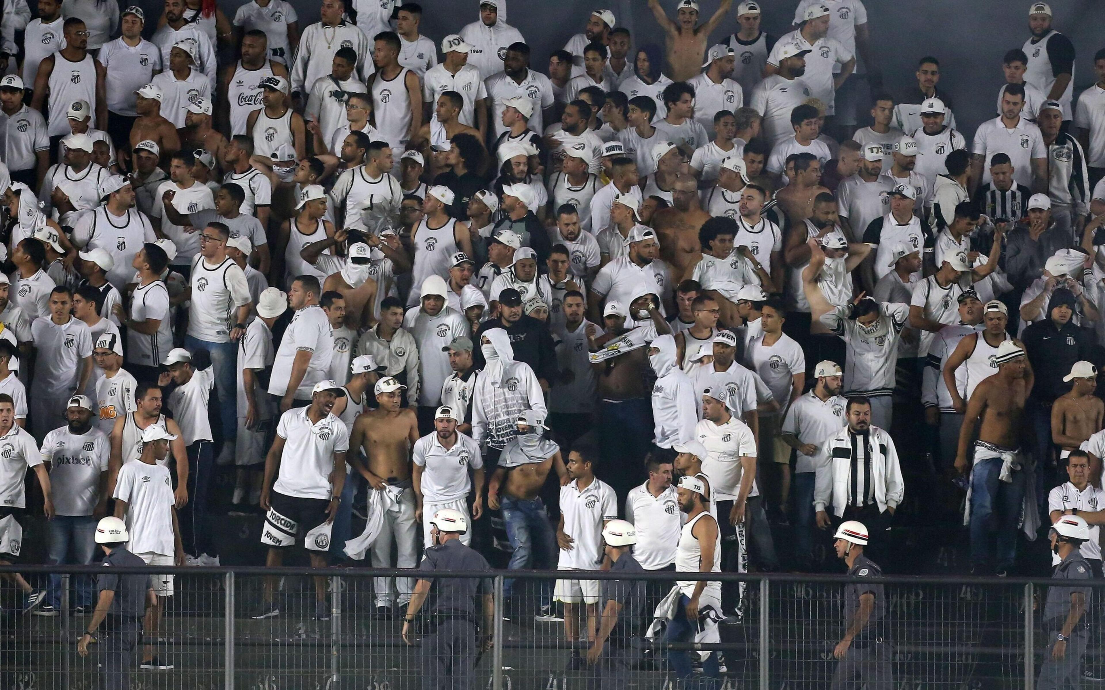 Por que o Santos jogará com torcida contra o Blooming?