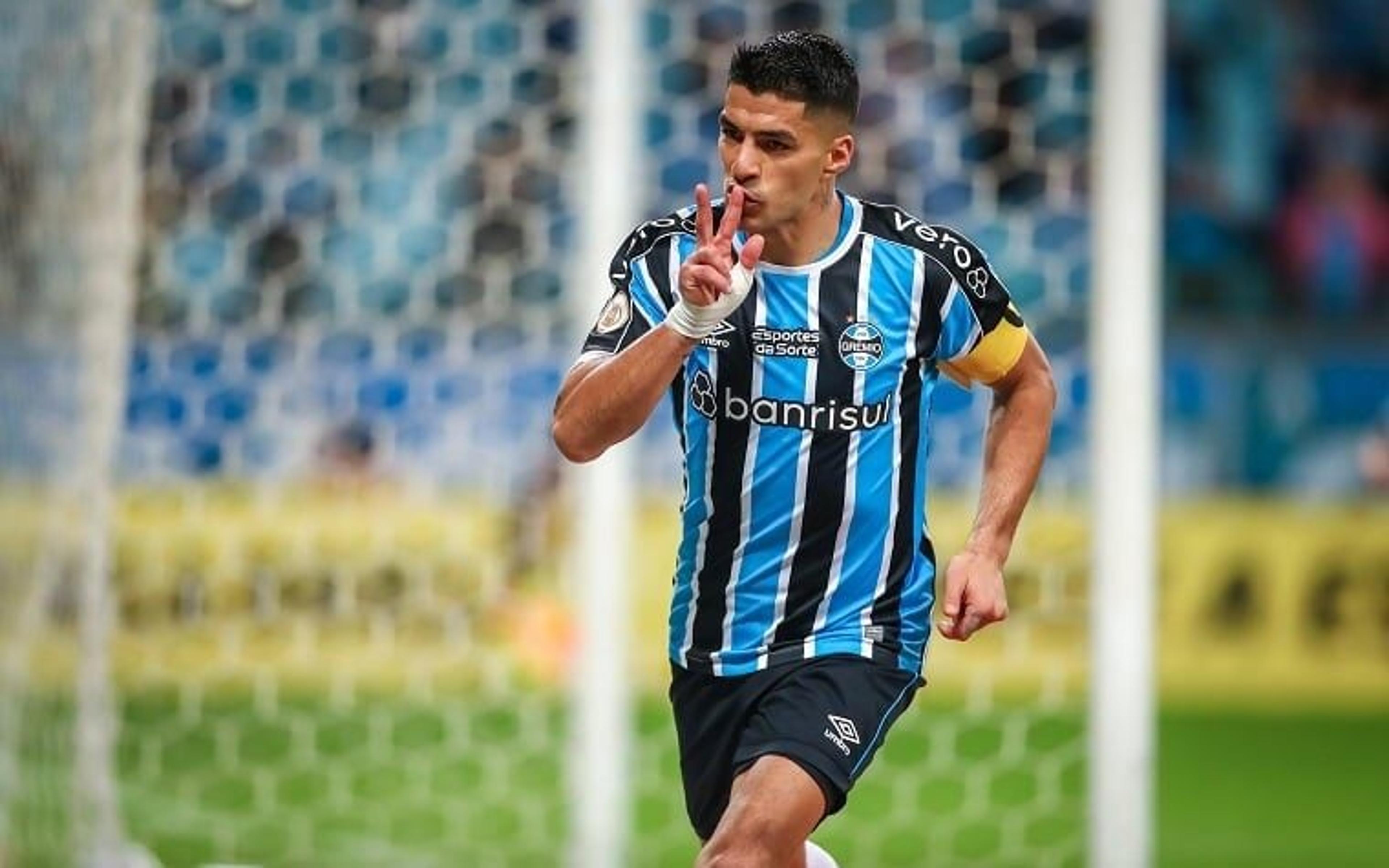 !Montanha-russa! Suárez convive com dores e rumores de aposentadoria, mas segue sendo decisivo para o Grêmio