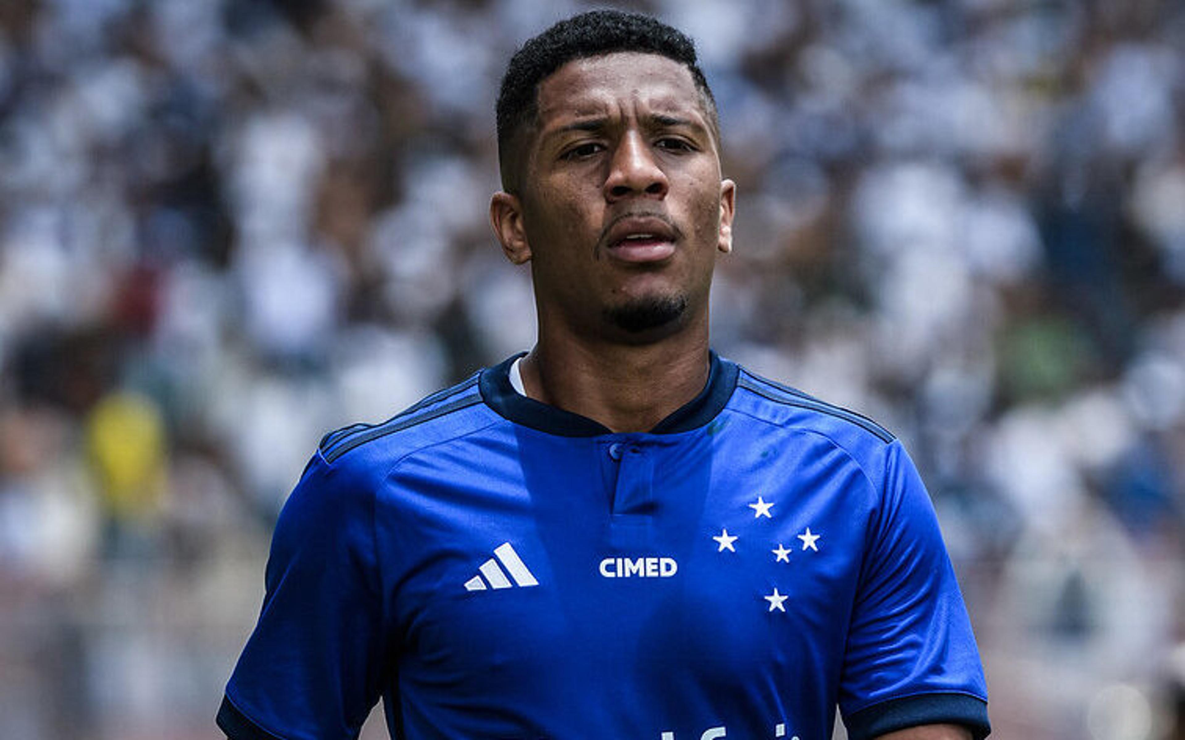 Empréstimo do atacante Matheus Davó, do Cruzeiro, para clube do Chipre é confirmado