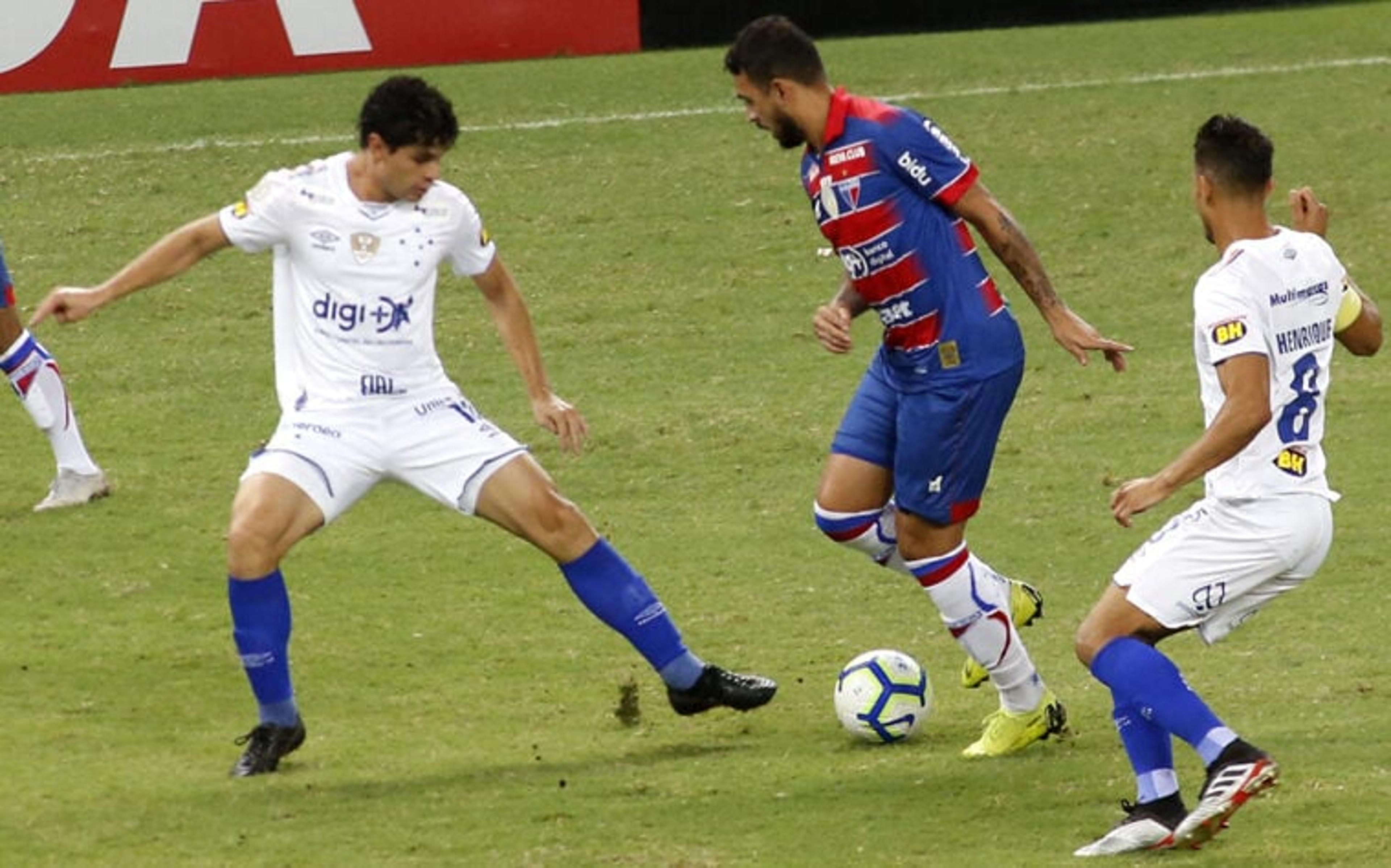 Fortaleza reencontra Cruzeiro com drástica diminuição na distância em receita