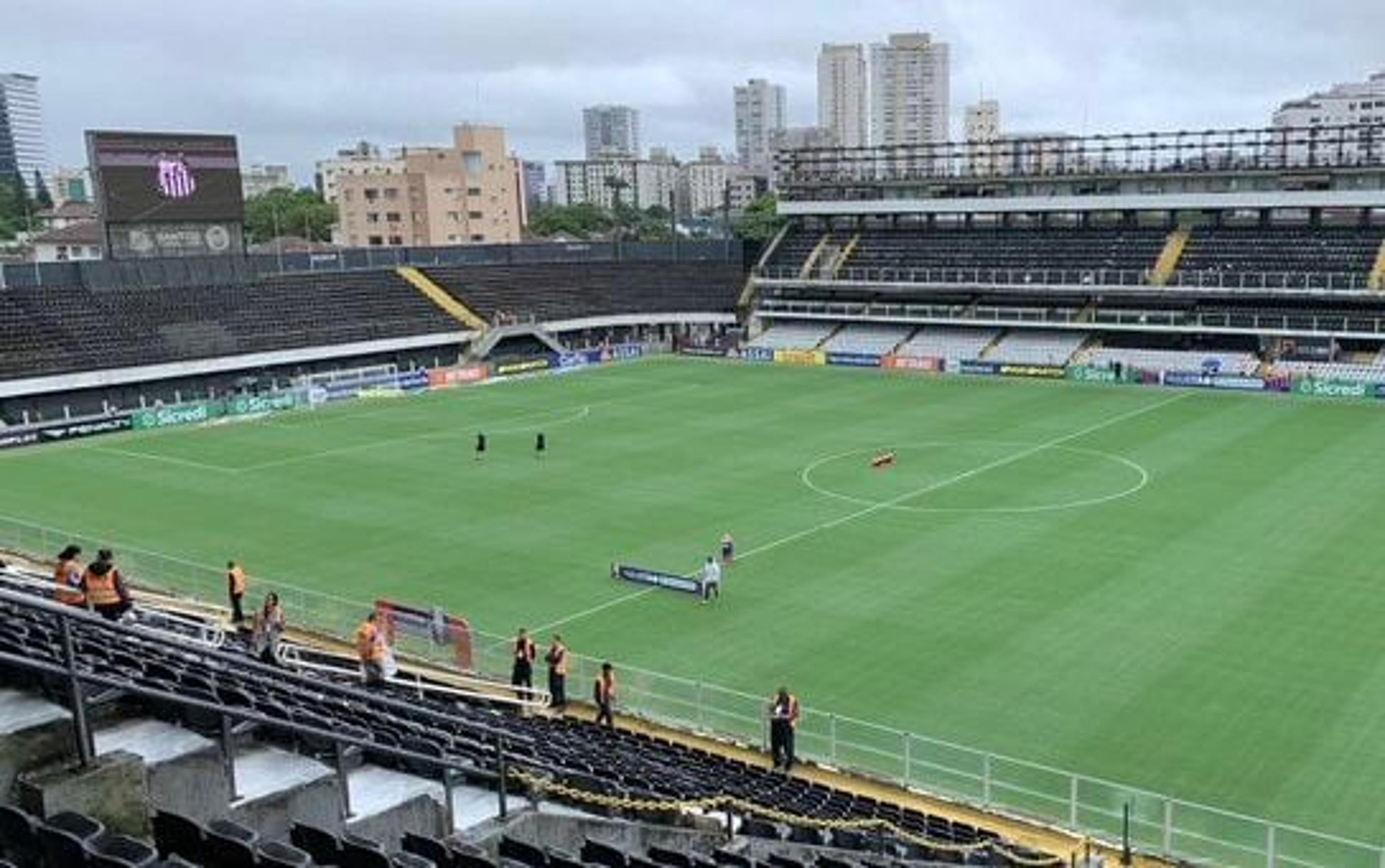 Santos vai reembolsar torcedores que compraram ingresso para duelo contra o Flamengo