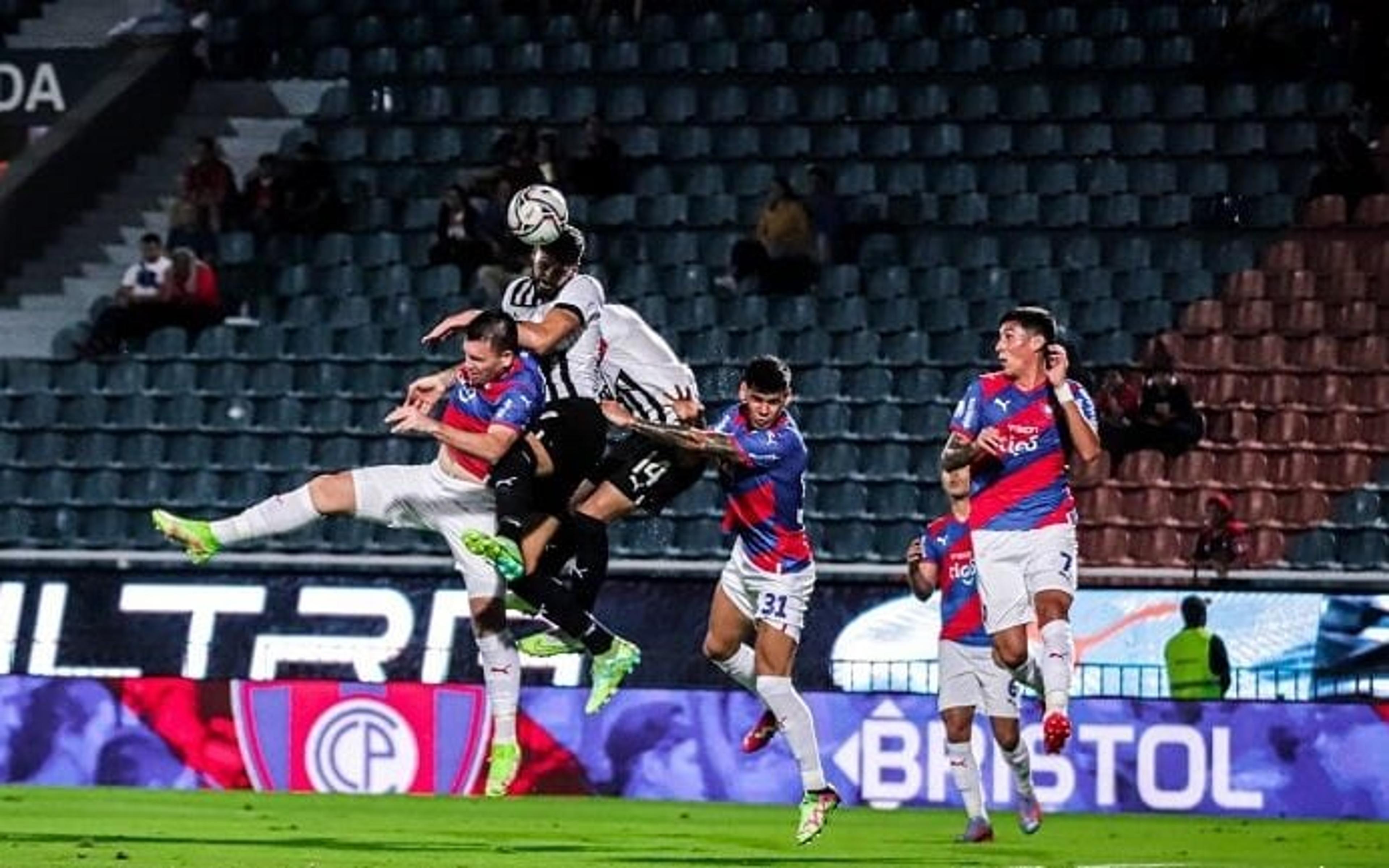 Libertad tem série de vitórias quebrada antes de enfrentar o Athletico