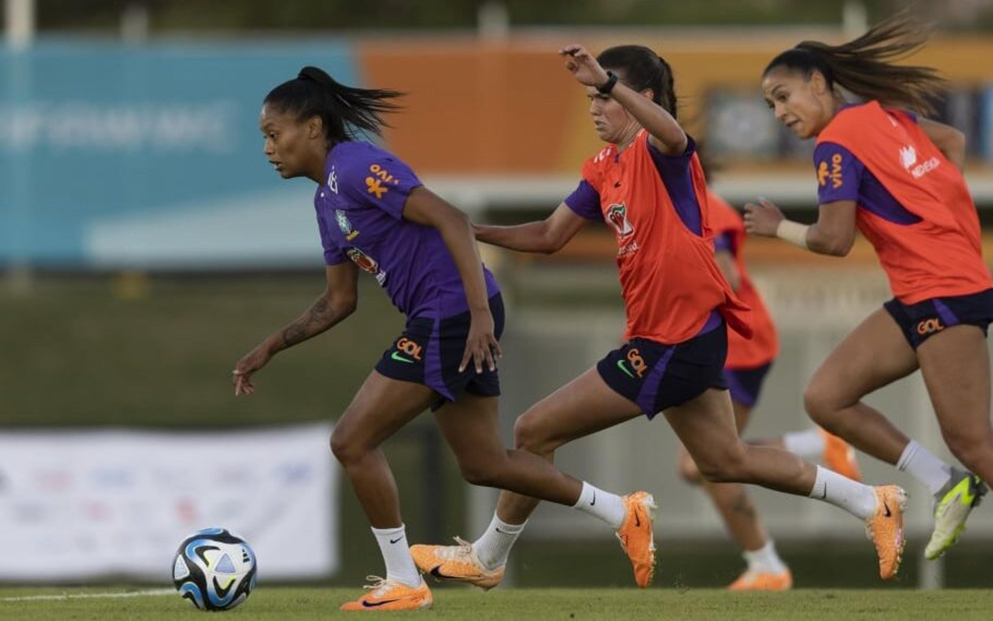 Copa do Mundo Feminina: Seleção Brasileira faz o primeiro treino após chegada em Brisbane