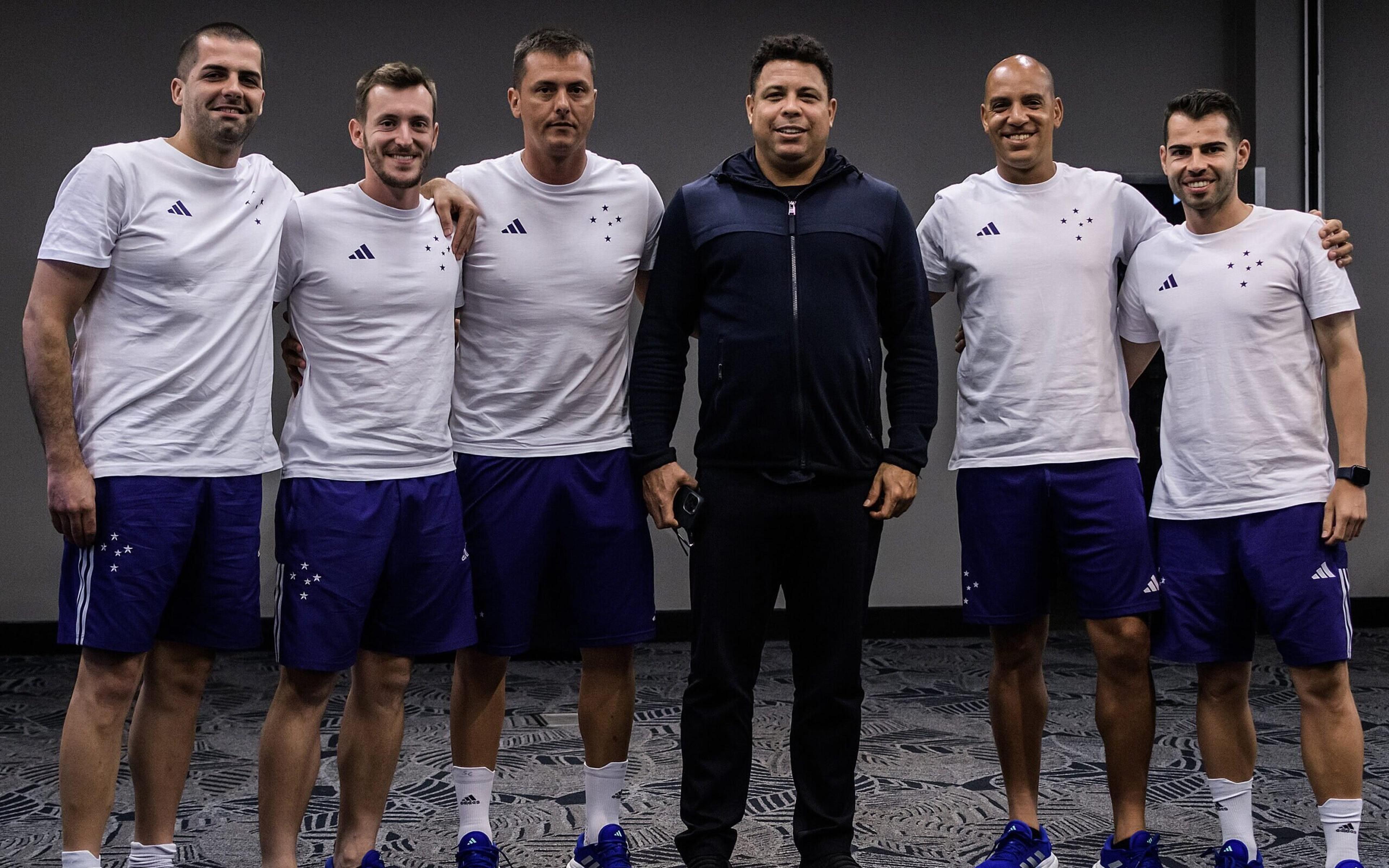 ‘Estão mais preparados’, opina Ronaldo, dono do Cruzeiro, sobre técnicos estrangeiros no Brasil