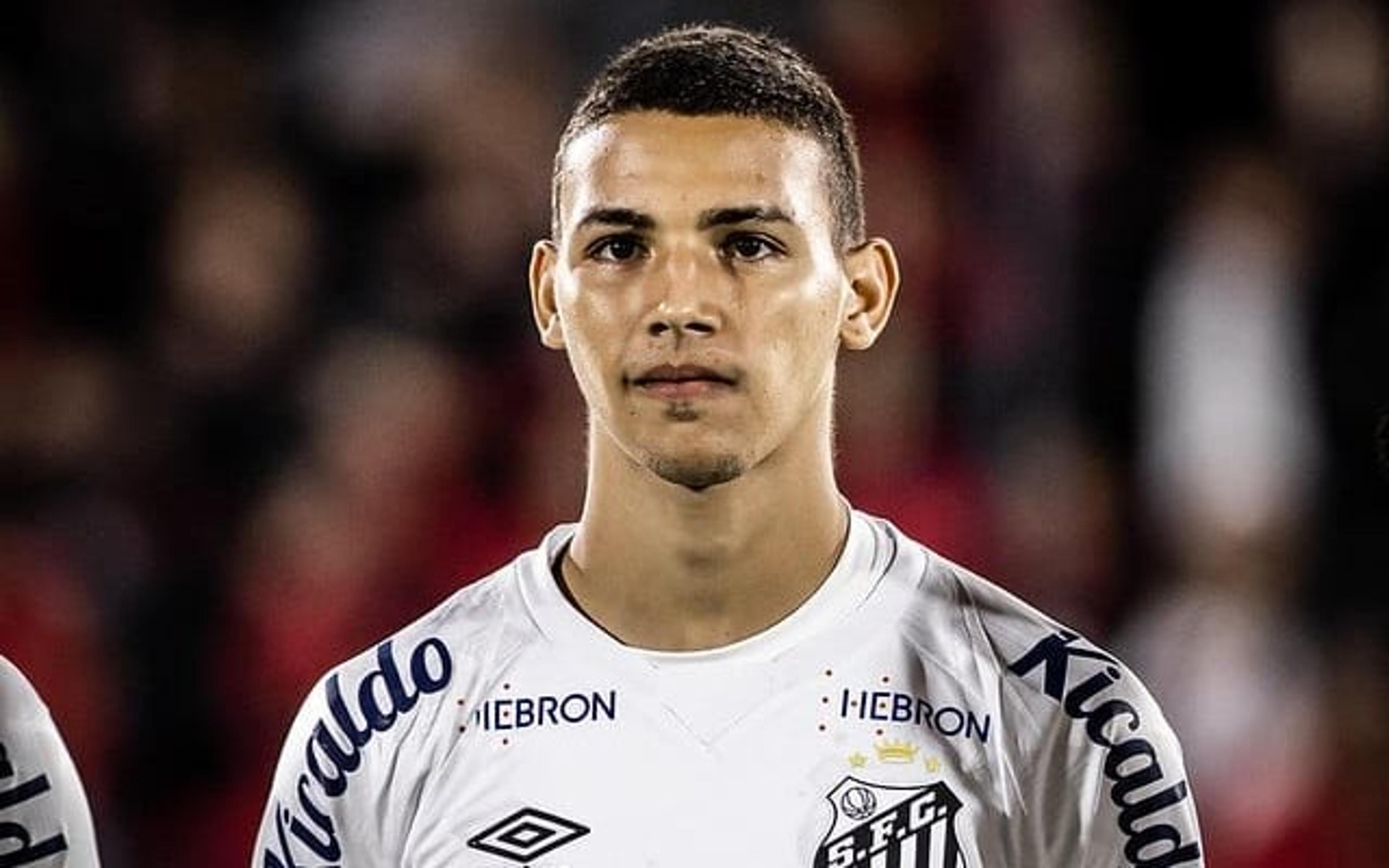 Tem proposta? Deivid é a ‘bola da vez’ do Santos no mercado; Marcos Leonardo esfria