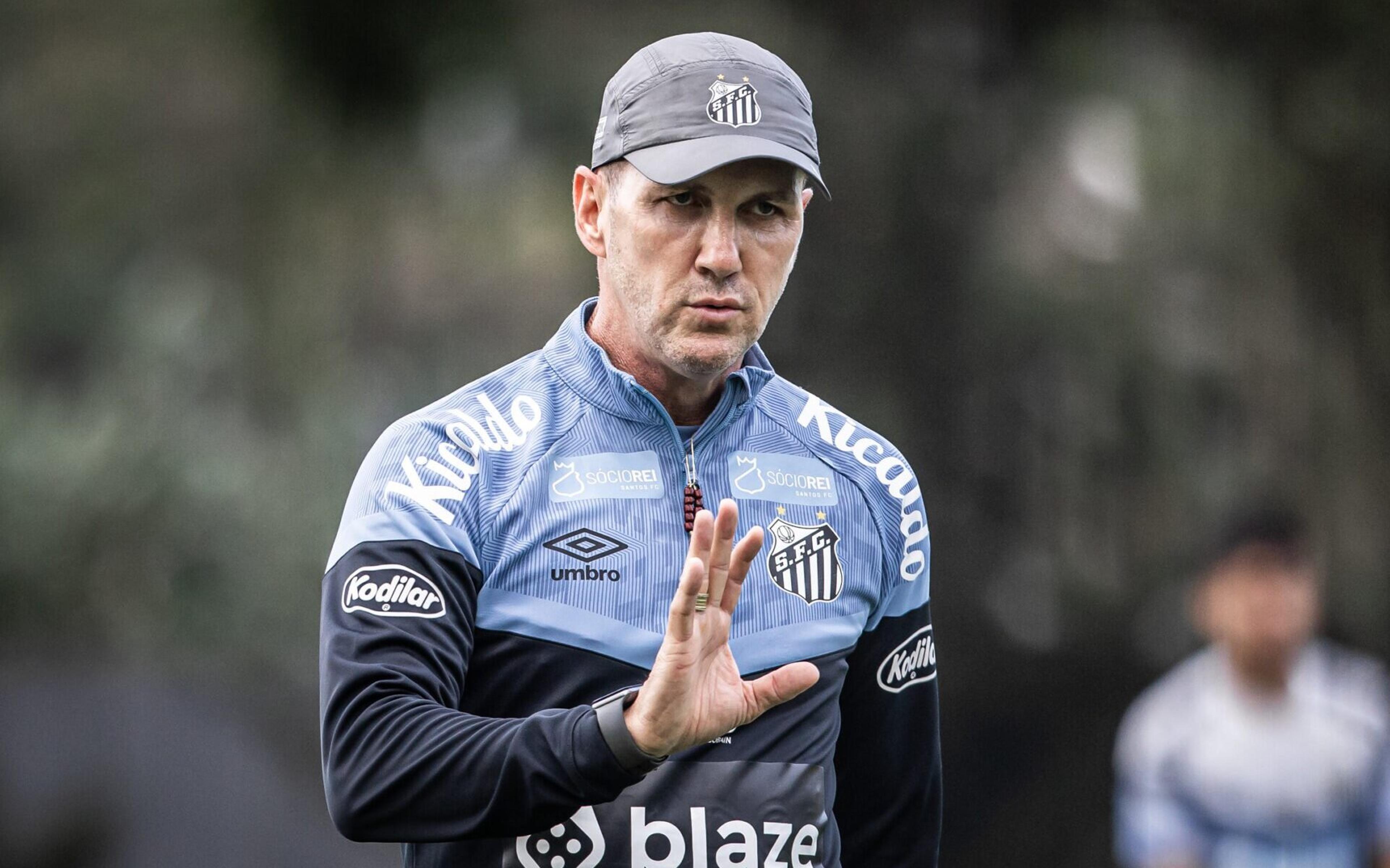 Veja 5 pontos que Paulo Turra pode melhorar no Santos nesta semana livre