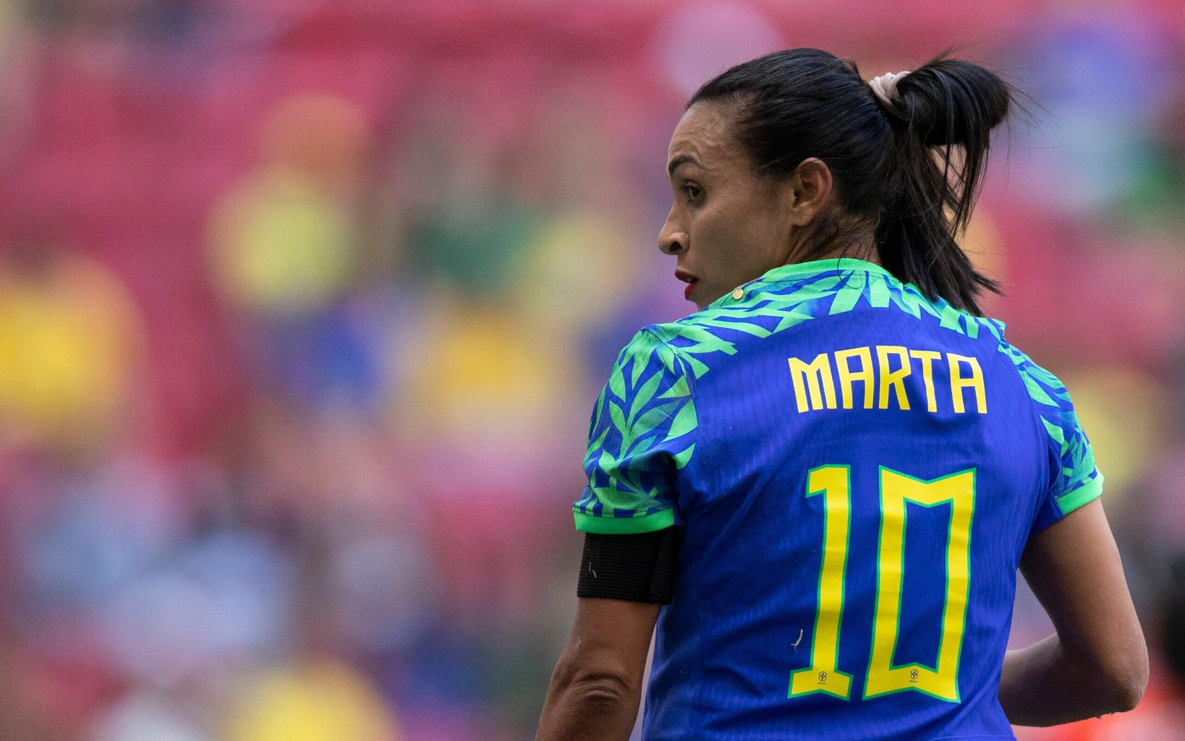 Quais são os maiores salários do futebol feminino? Marta está na lista