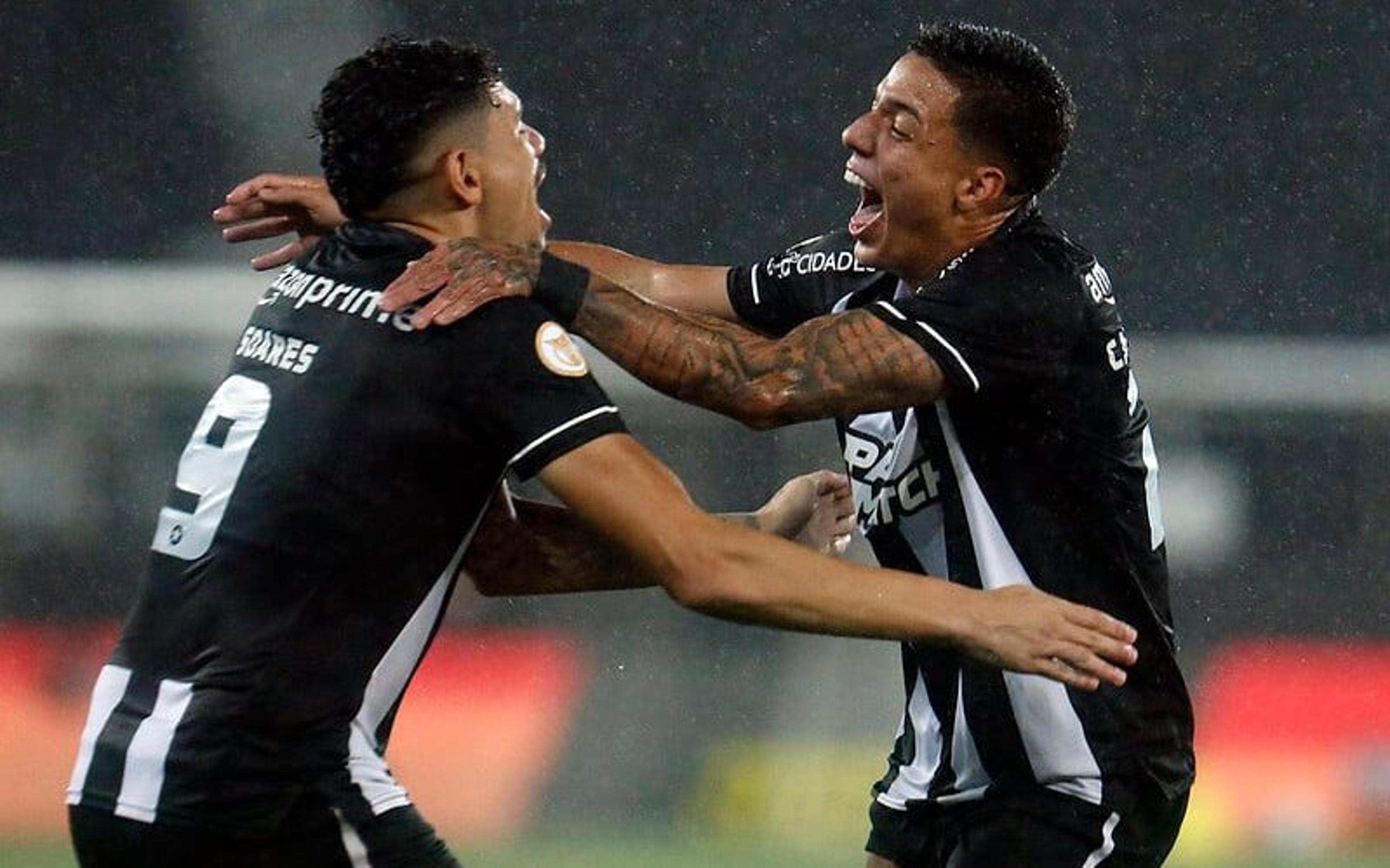 VÍDEO: os melhores momentos da vitória do Botafogo sobre o Vasco pelo Brasileirão