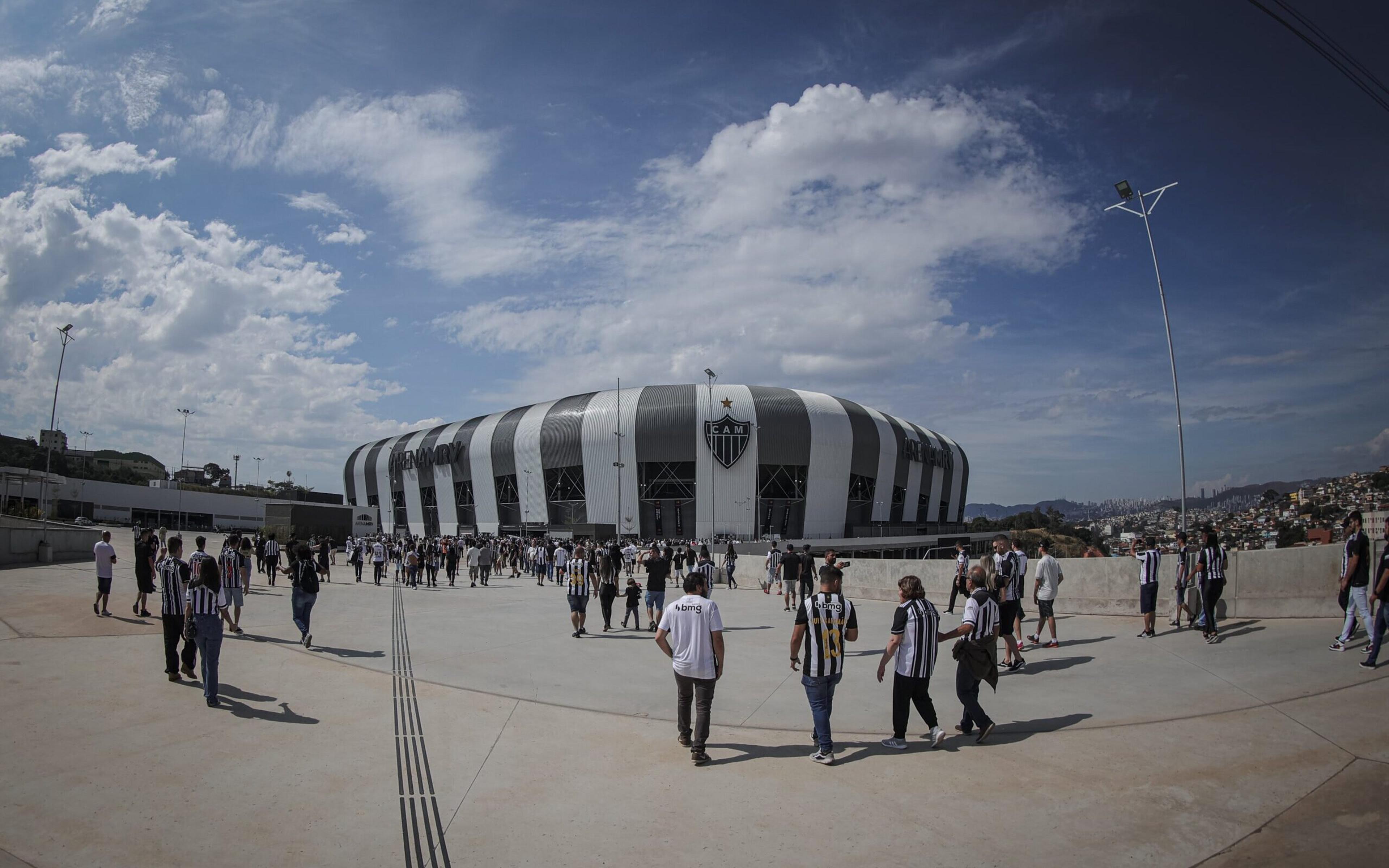 Prefeito de Belo Horizonte avalia evento-teste na Arena MRV e projeta jogo oficial com público maior