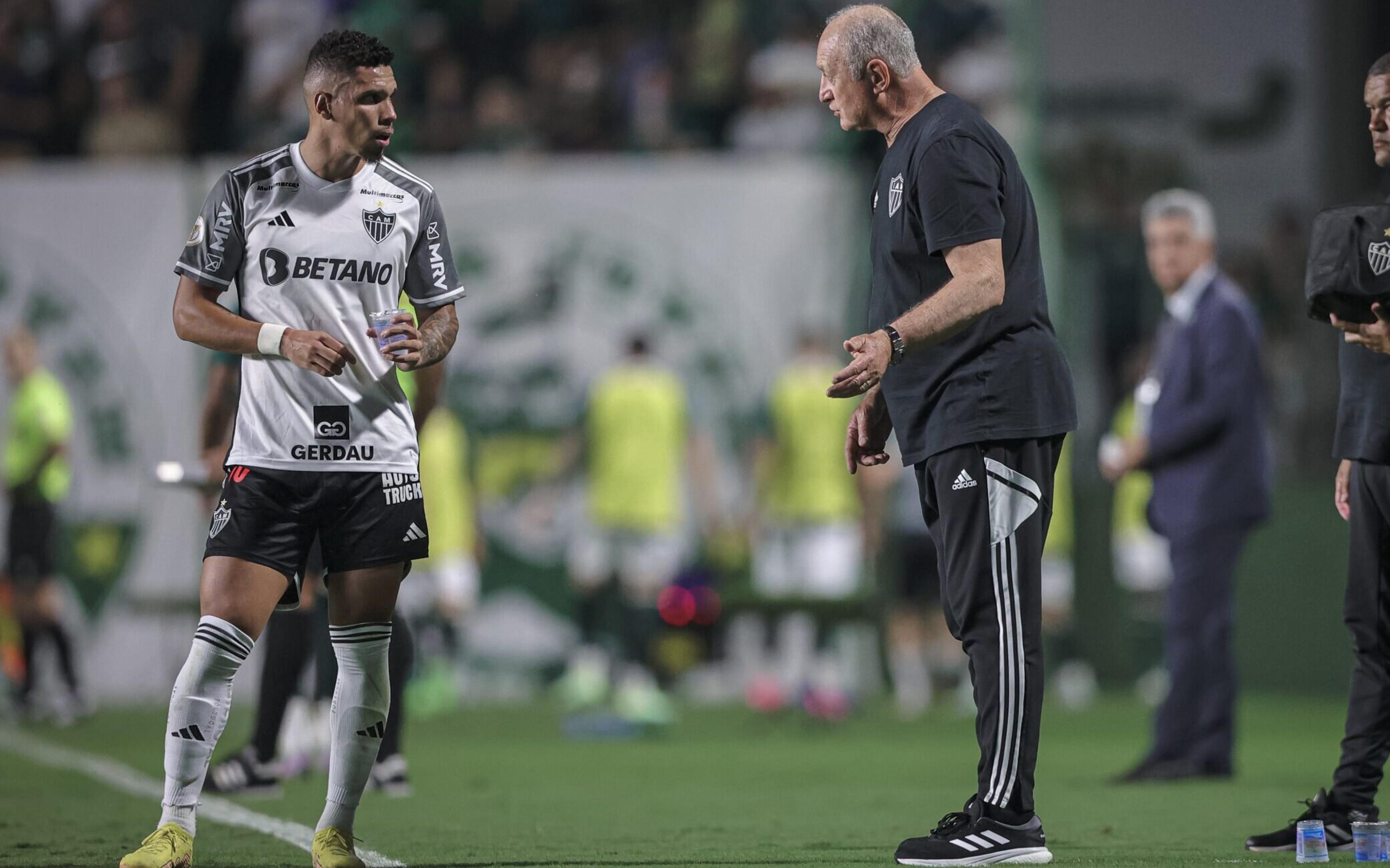 Com sequência sem vitórias, Felipão relata não ter pressão no Atlético-MG e clube segue sem reforços