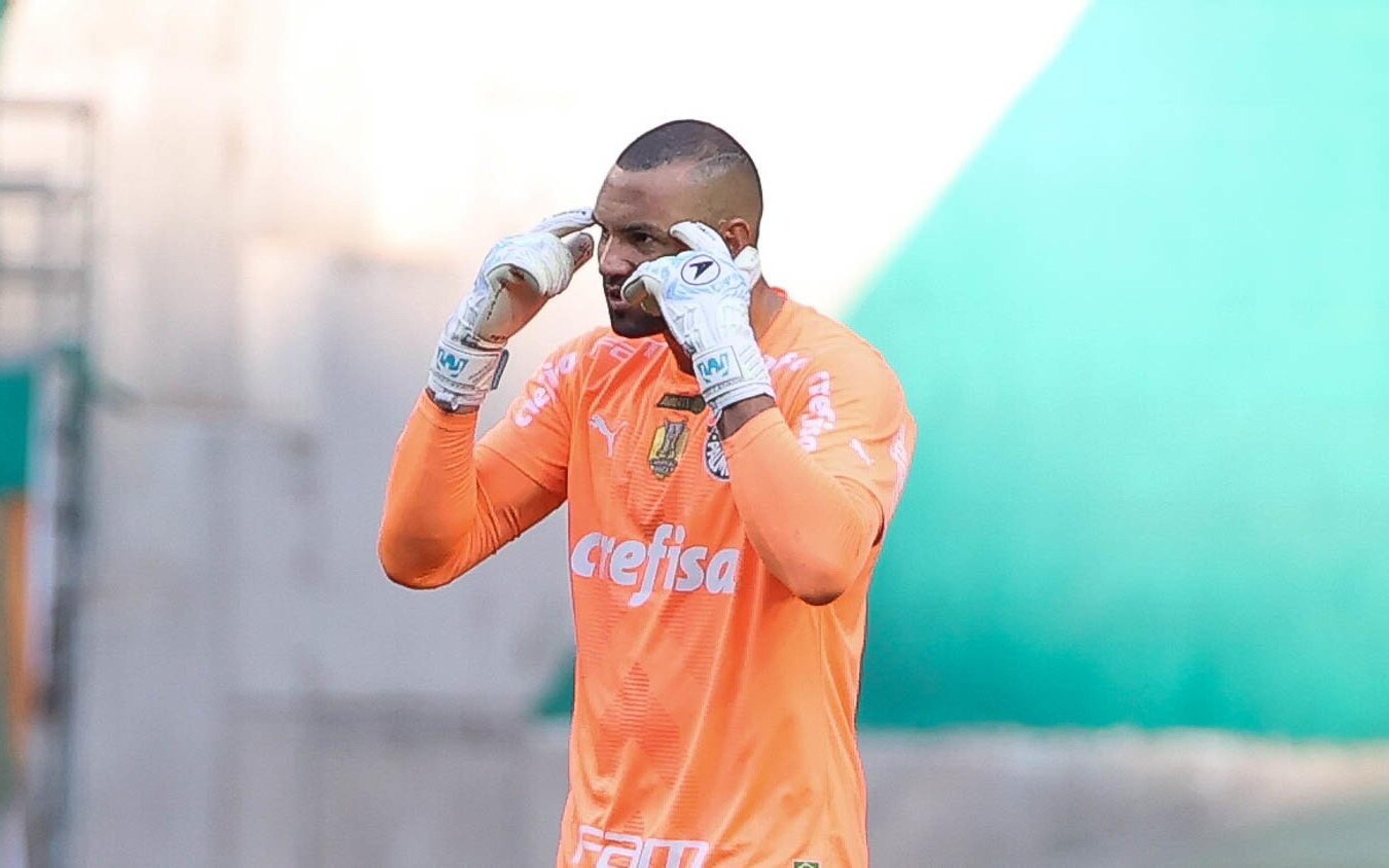 Weverton evita traçar metas para o Palmeiras na temporada: ‘Não sabemos nem se estaremos vivos no fim do ano’