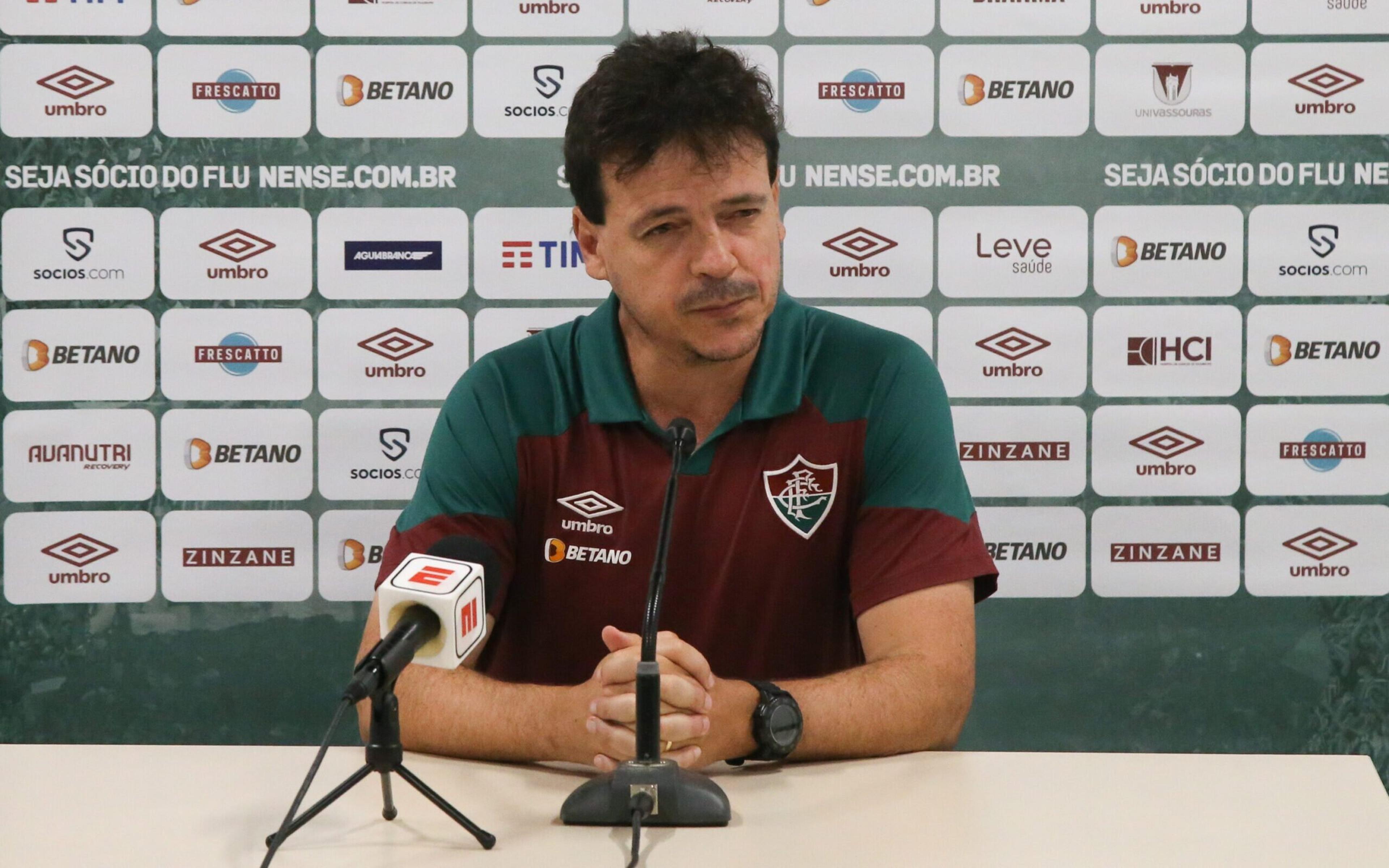 Fluminense: Diniz explica ausência de Marcelo e lamenta derrota para Coritiba: ‘Erramos quando não podíamos errar’