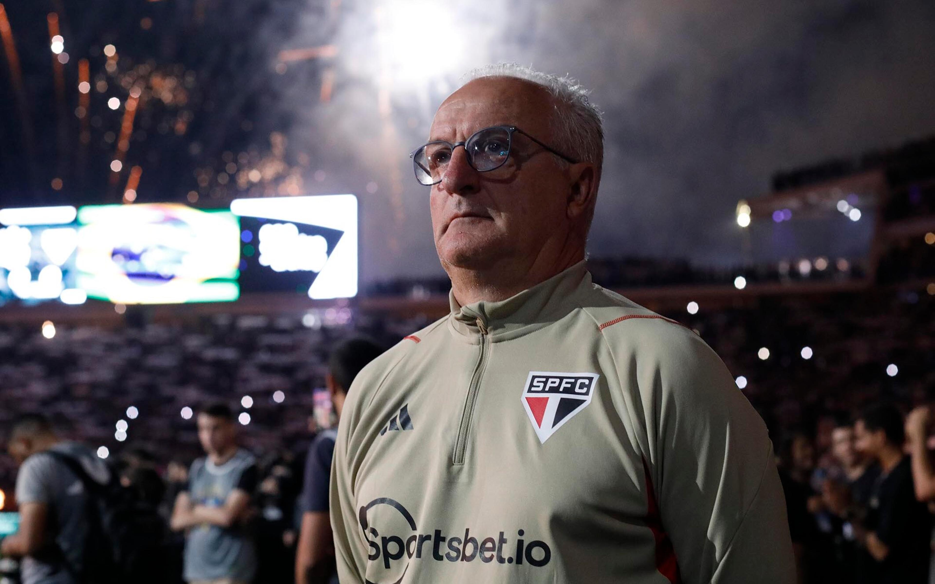 Assista a coletiva de Dorival Júnior após a derrota do São Paulo para o Corinthians pela Copa do Brasil