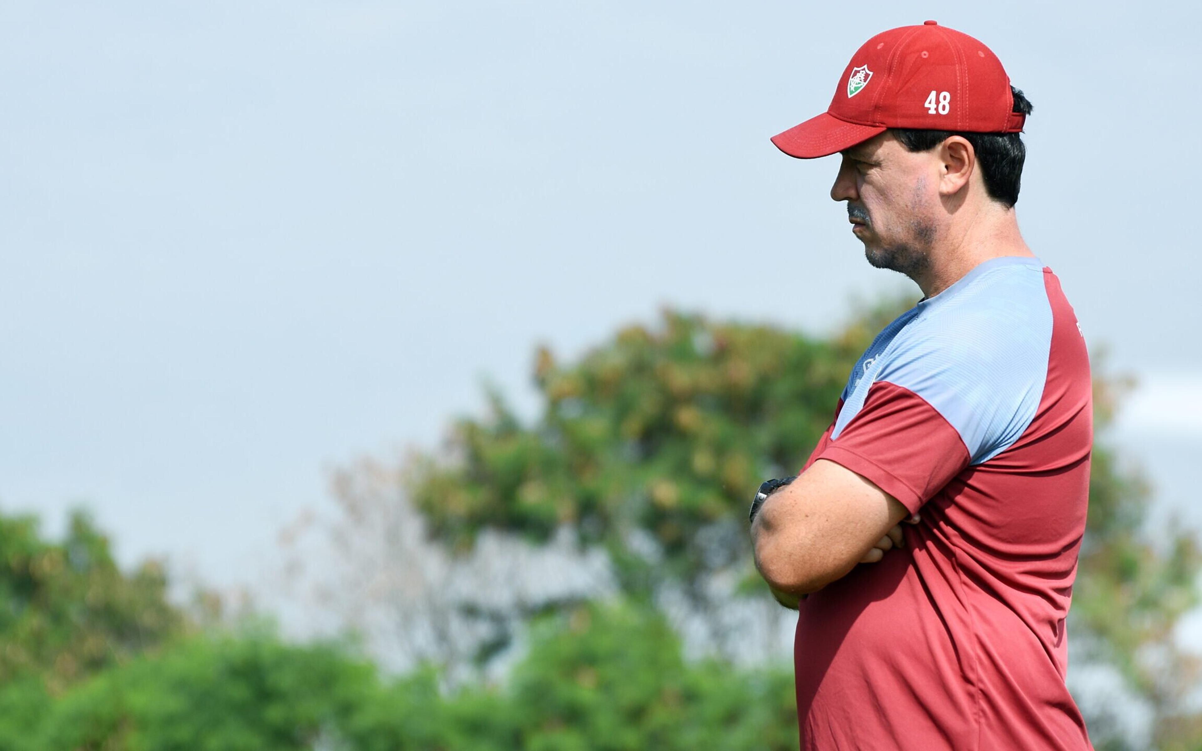 Fluminense vai poupar? Fernando Diniz pensa na equipe contra o Santos às vésperas de jogo pela Libertadores