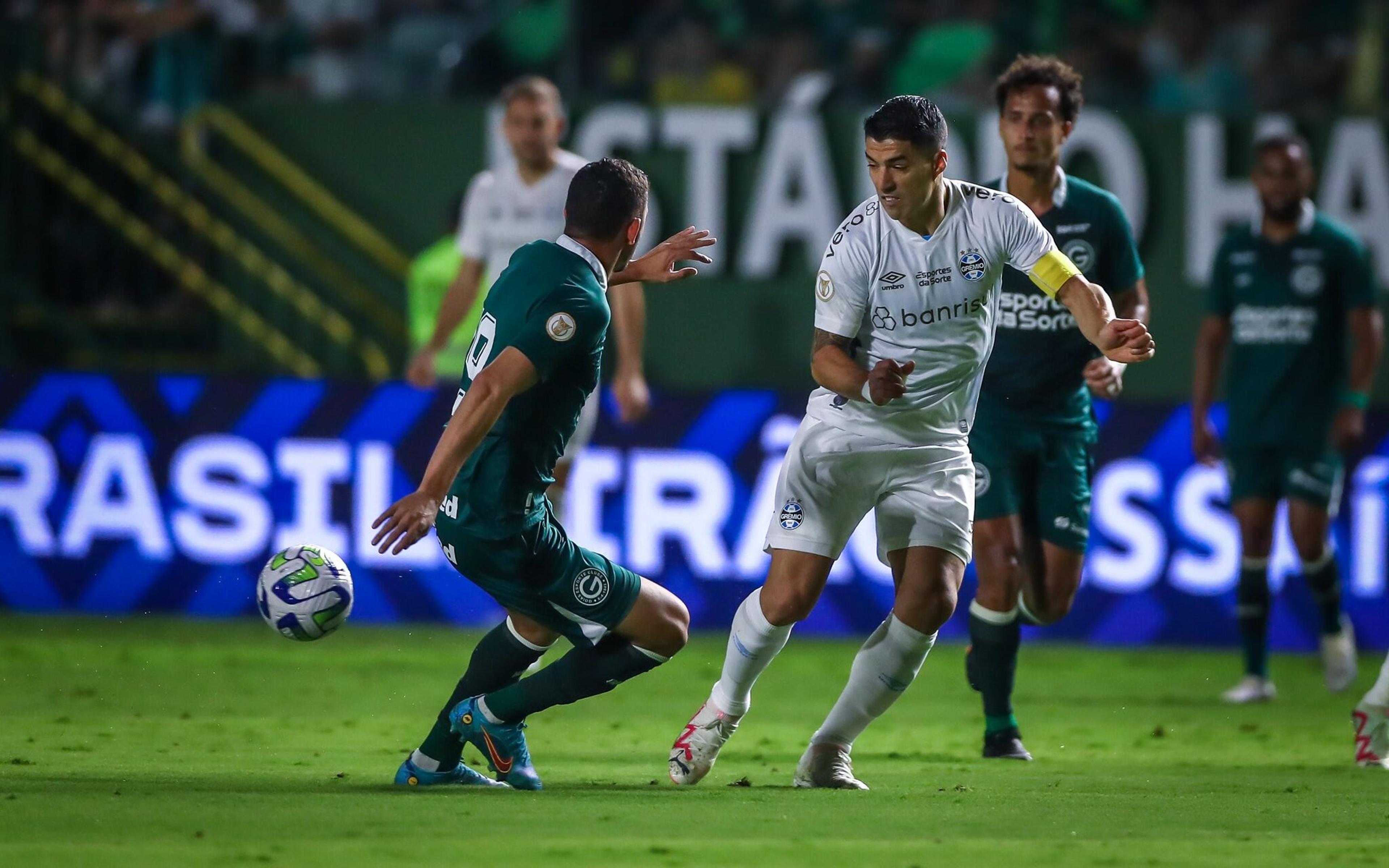 Com gol nos acréscimos, Grêmio arranca empate com o Goiás pelo Brasileirão