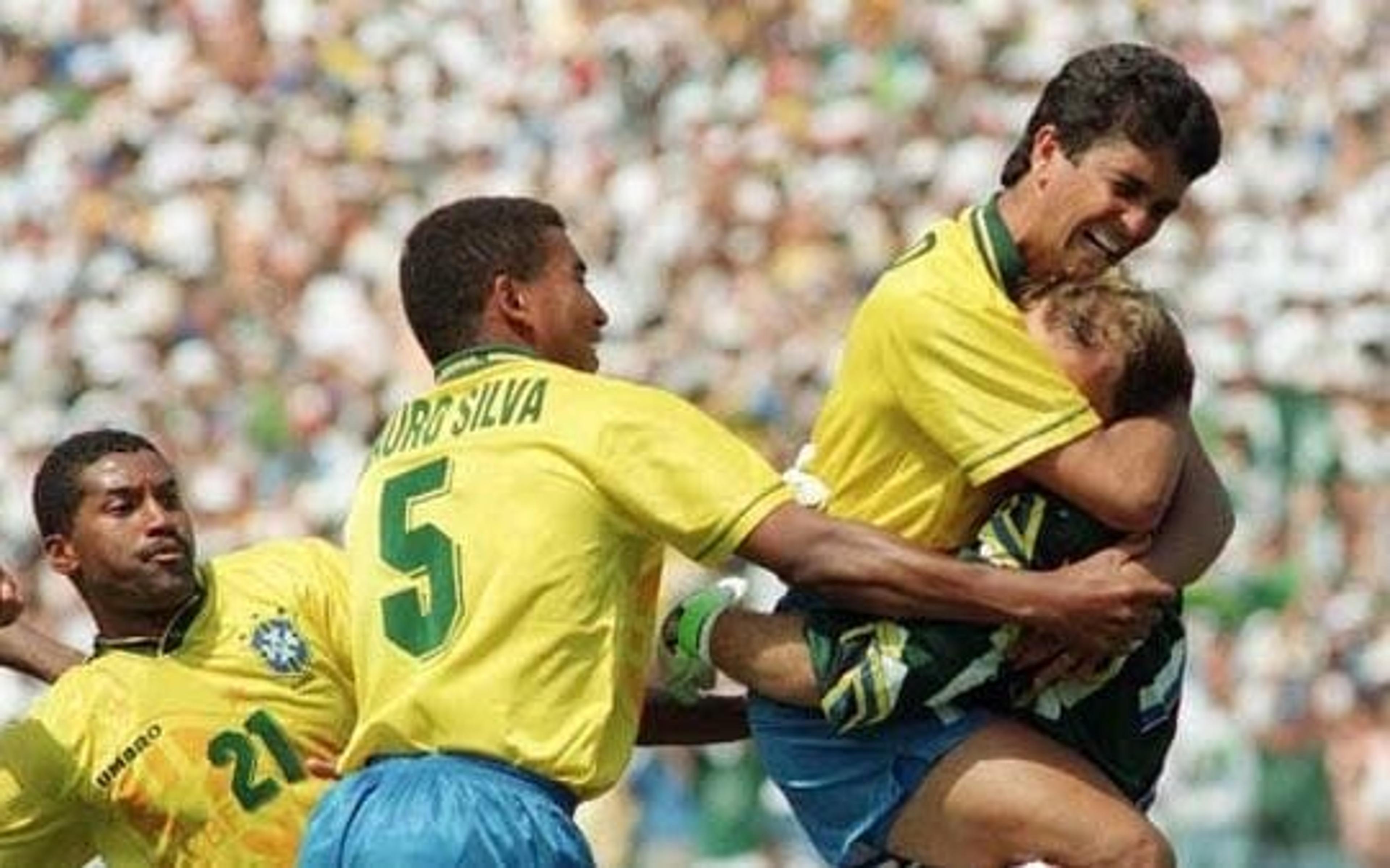 Mauro Silva e Bebeto falam em ‘discordância significativa’ para justificar ausência em homenagem do La Coruña