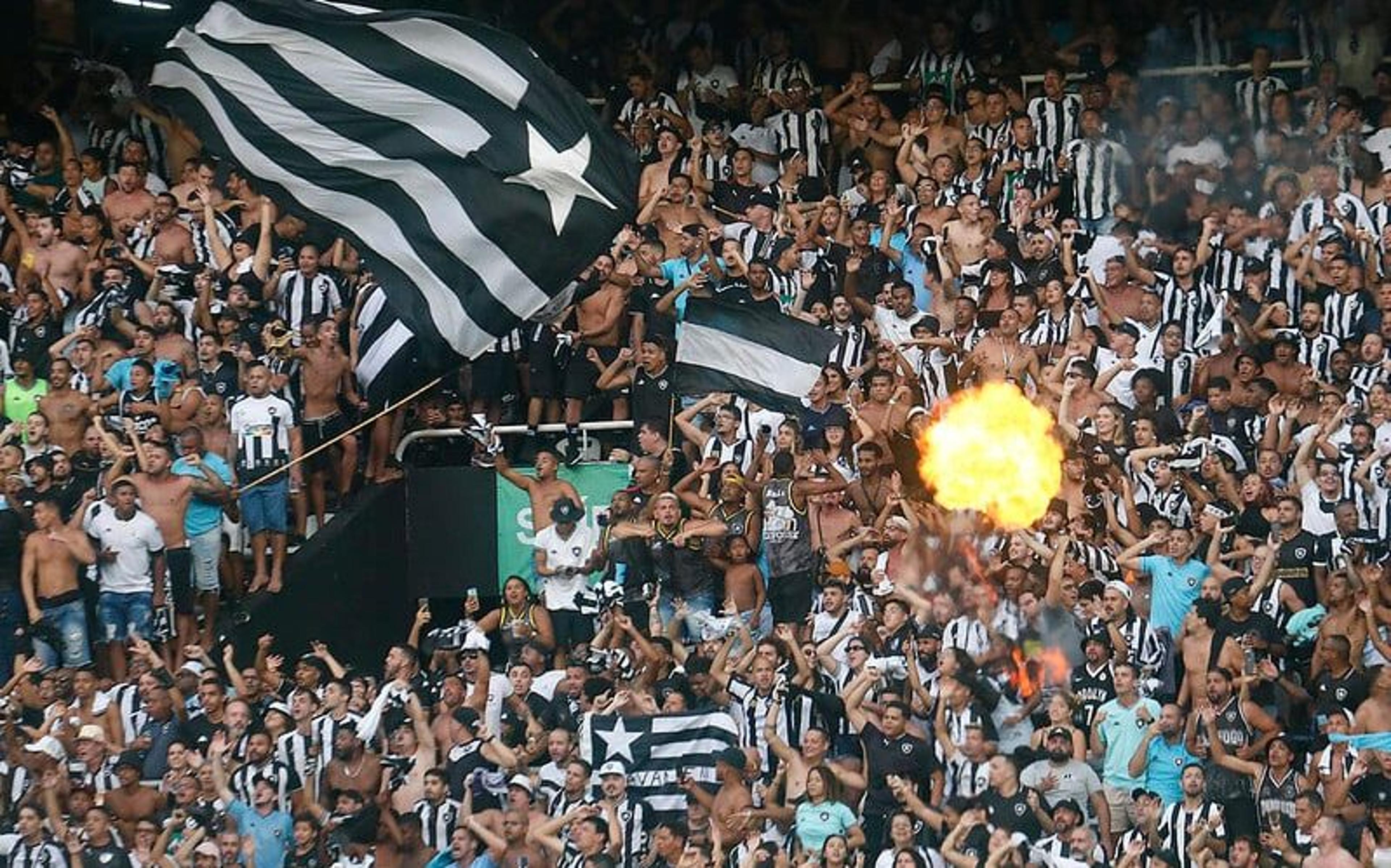 Botafogo vai contar com casa cheia domingo! Lembre os maiores públicos da história do Nilton Santos