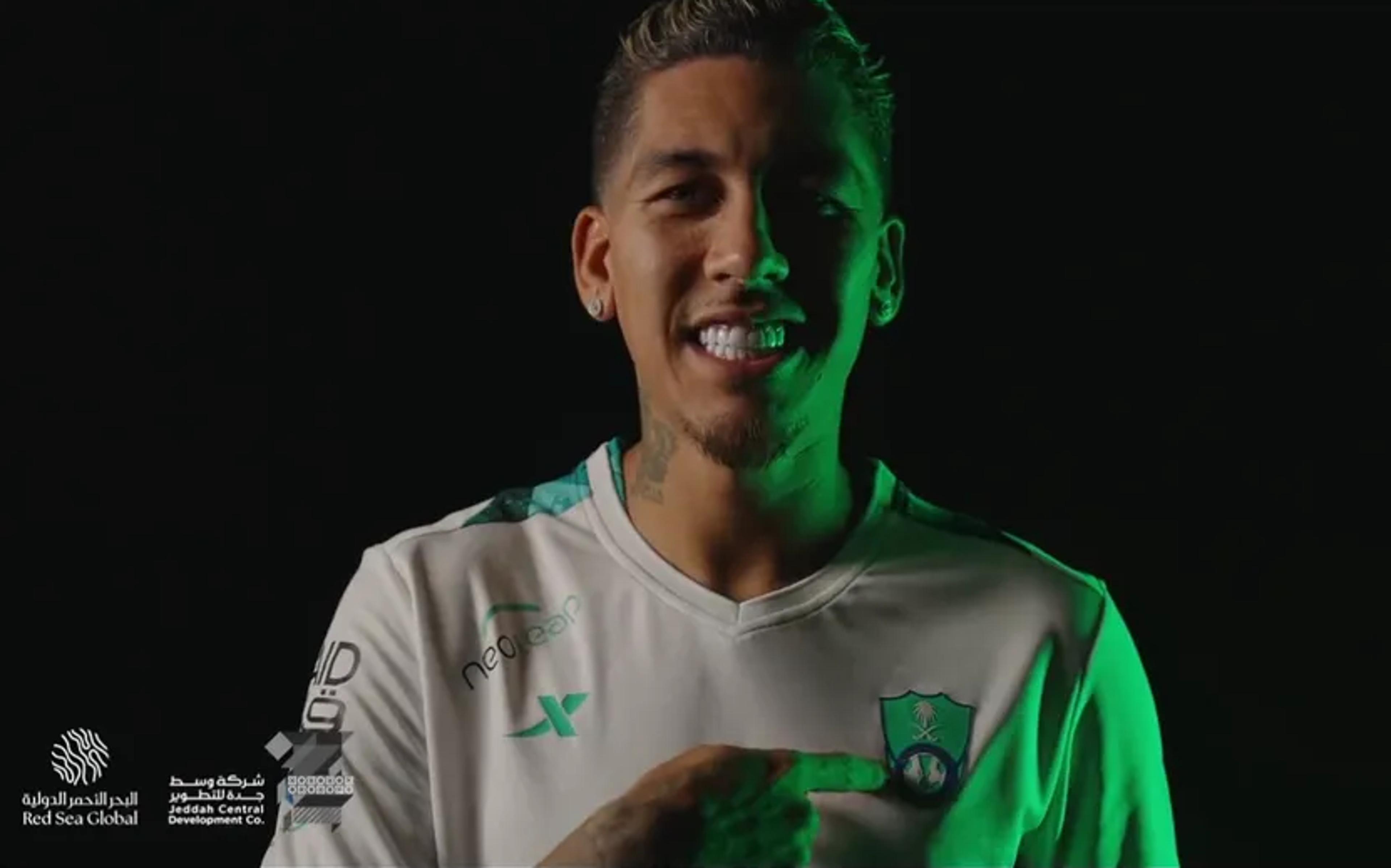 Roberto Firmino é anunciado pelo Al-Ahli, da Arábia Saudita