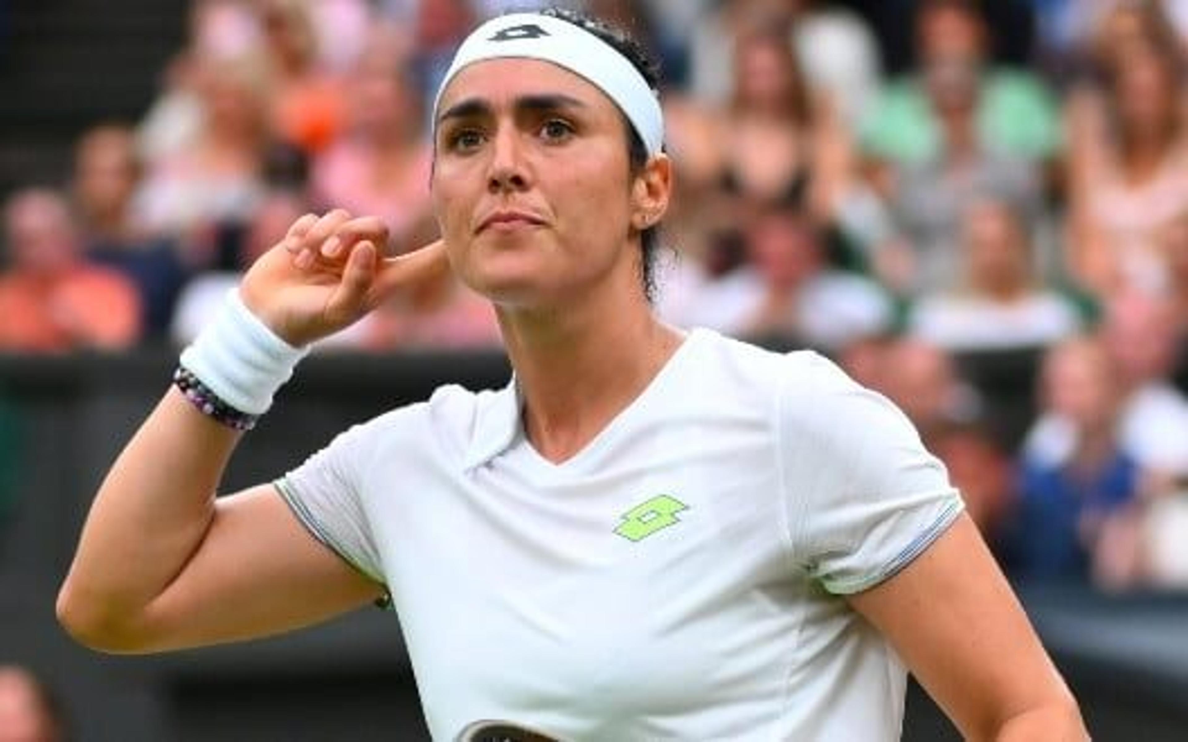 Jabeur frustra Sabalenka e volta à final de Wimbledon