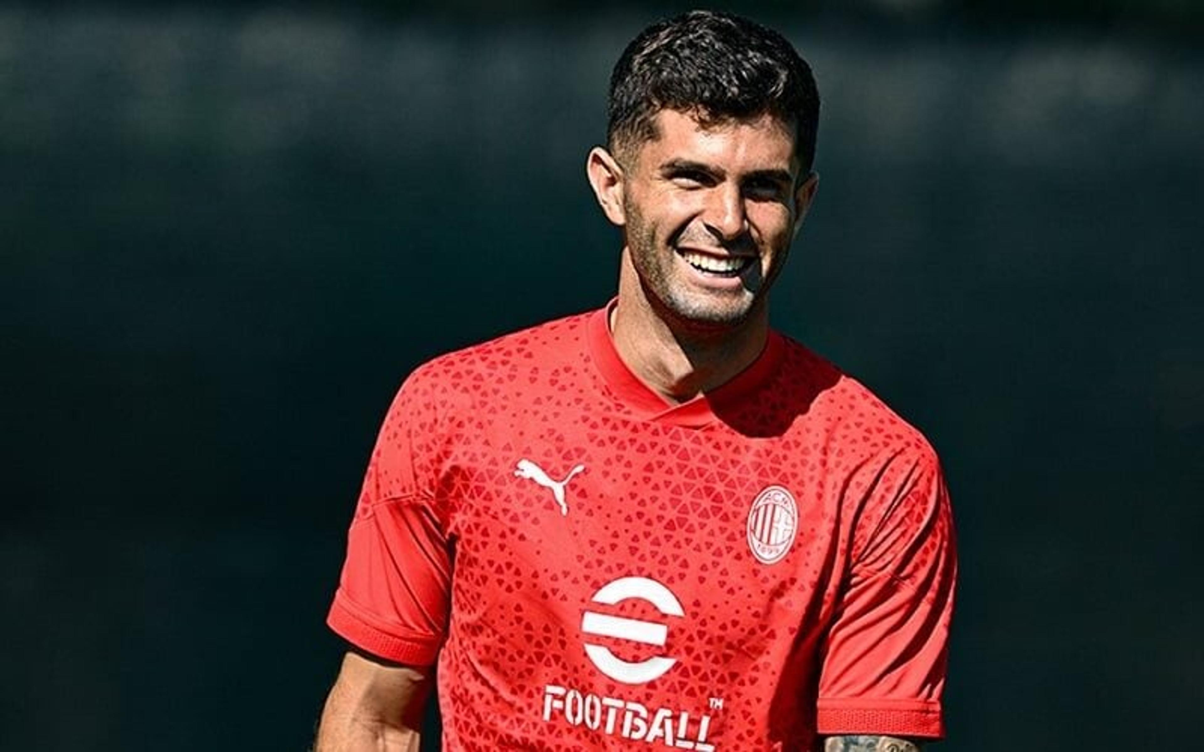 Oficializado pelo Milan, Pulisic cita Kaká e Ibrahimovic como inspirações