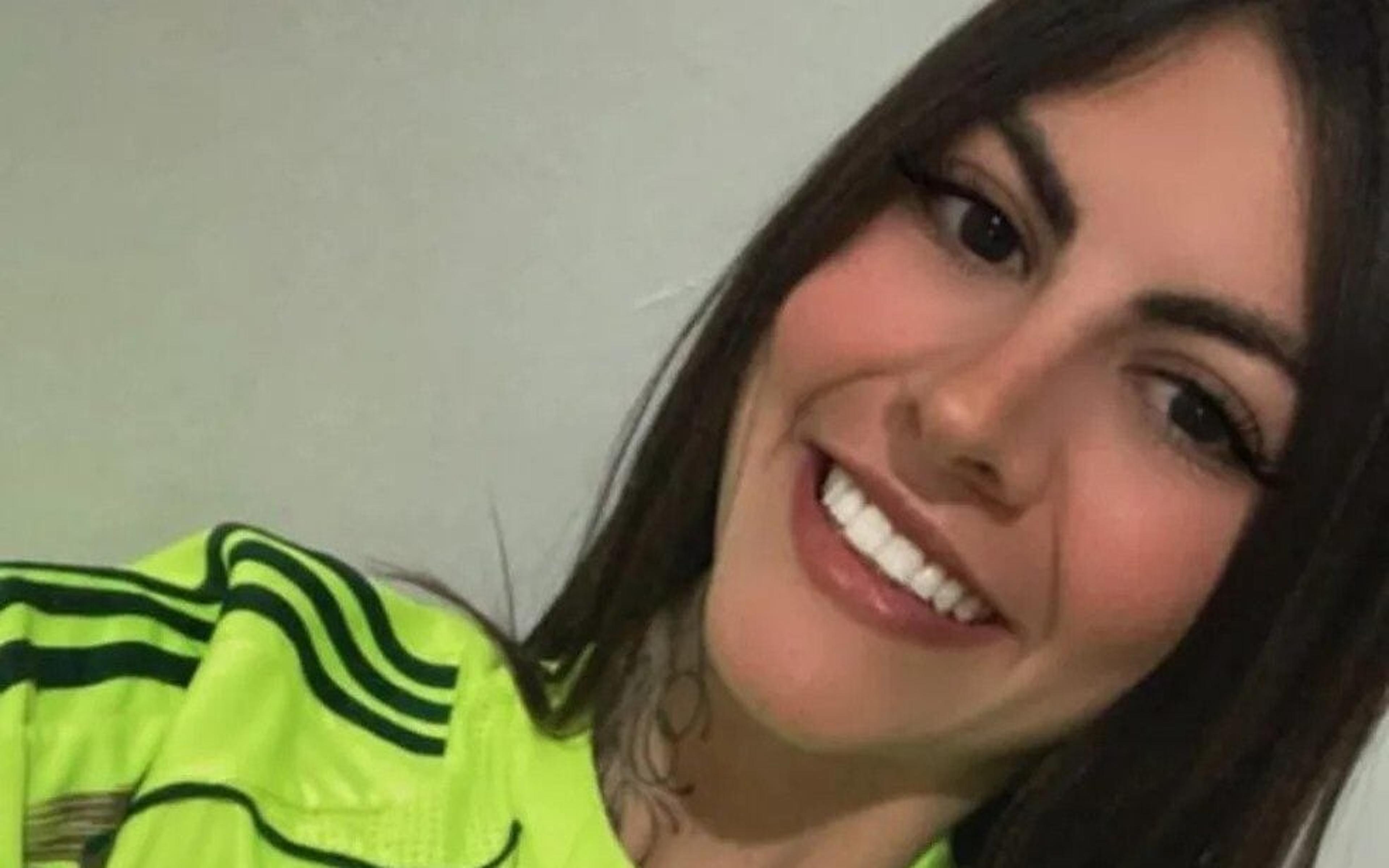 Corpo de Gabriela Anelli, morta em briga de torcida, é velado na Grande São Paulo