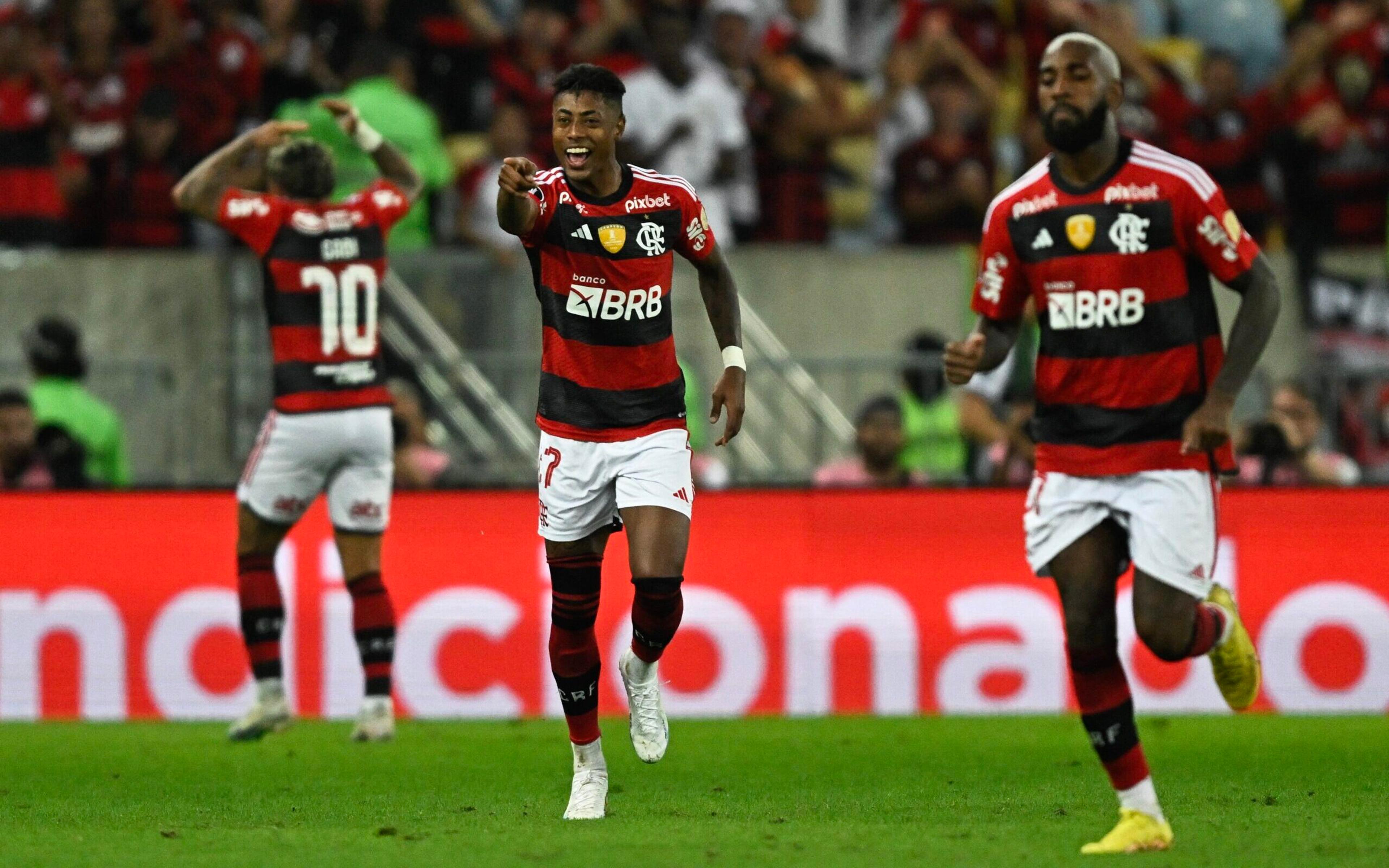 ANÁLISE: Flamengo supera catimba do Olimpia e ganha motivo para sorrir além da vantagem