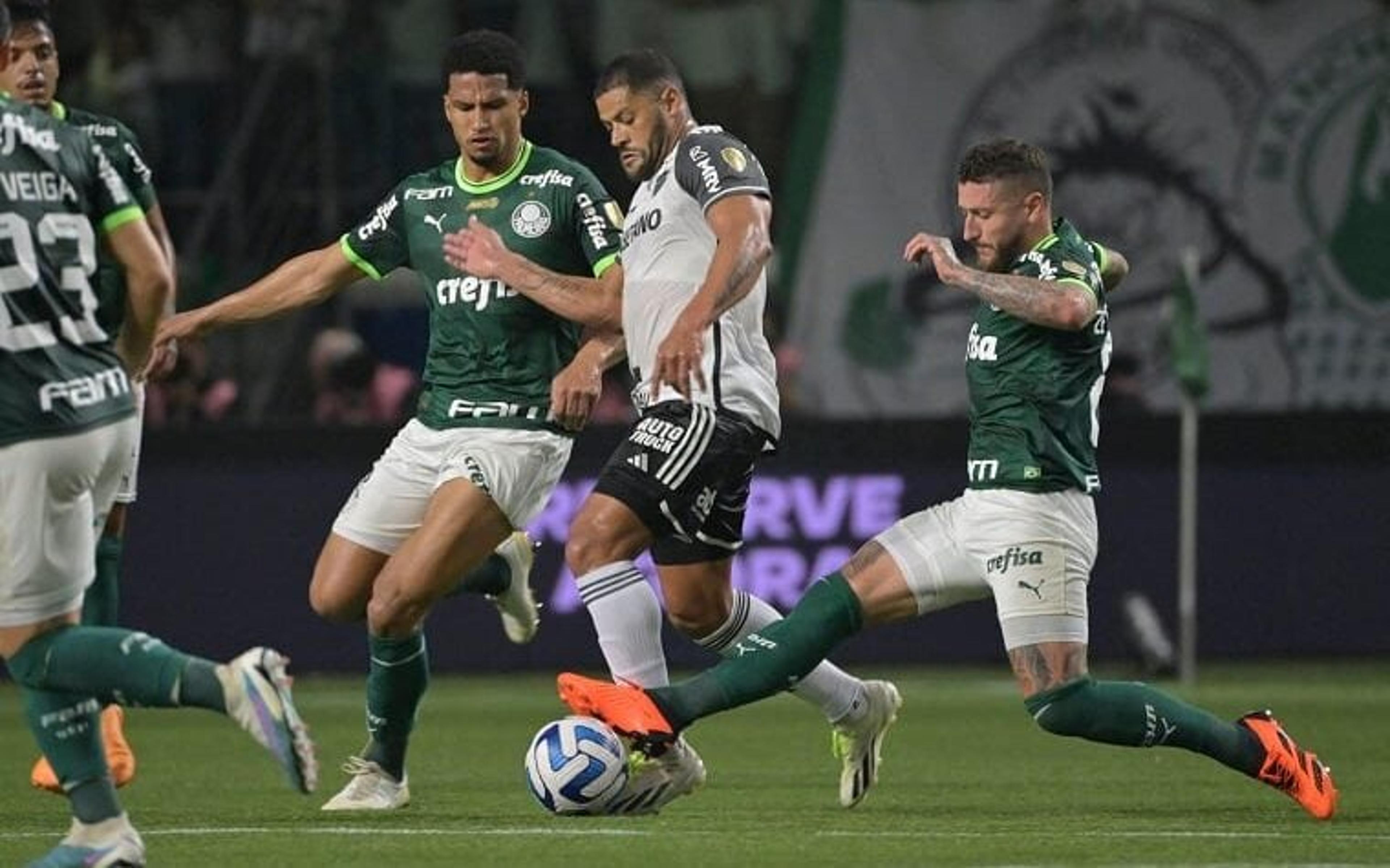 Vídeo: Conmebol divulga áudio de decisão polêmica do VAR da partida entre Palmeiras e Atlético-MG