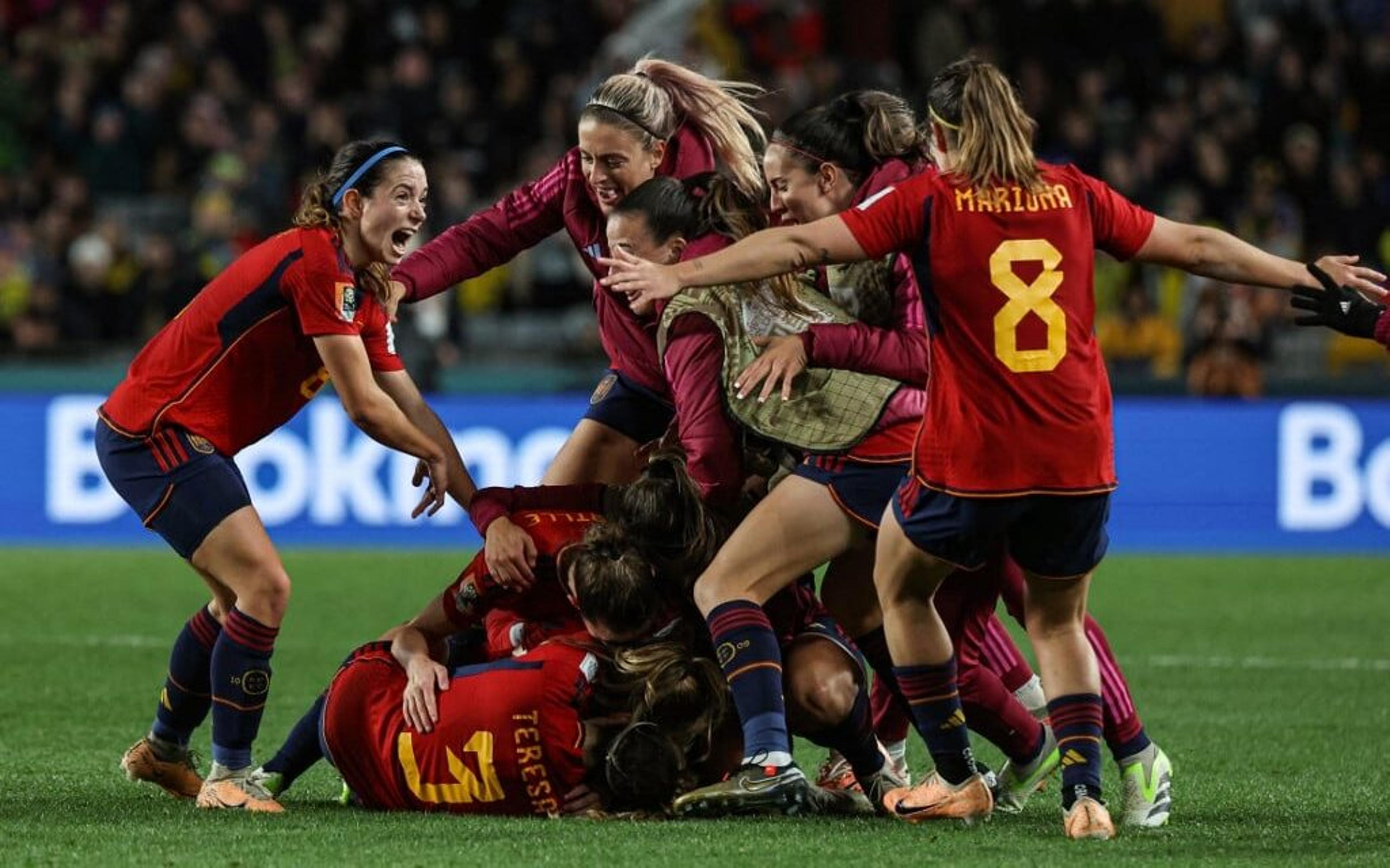 Com final eletrizante, Espanha bate Suécia e se classifica para a final da Copa do Mundo Feminina