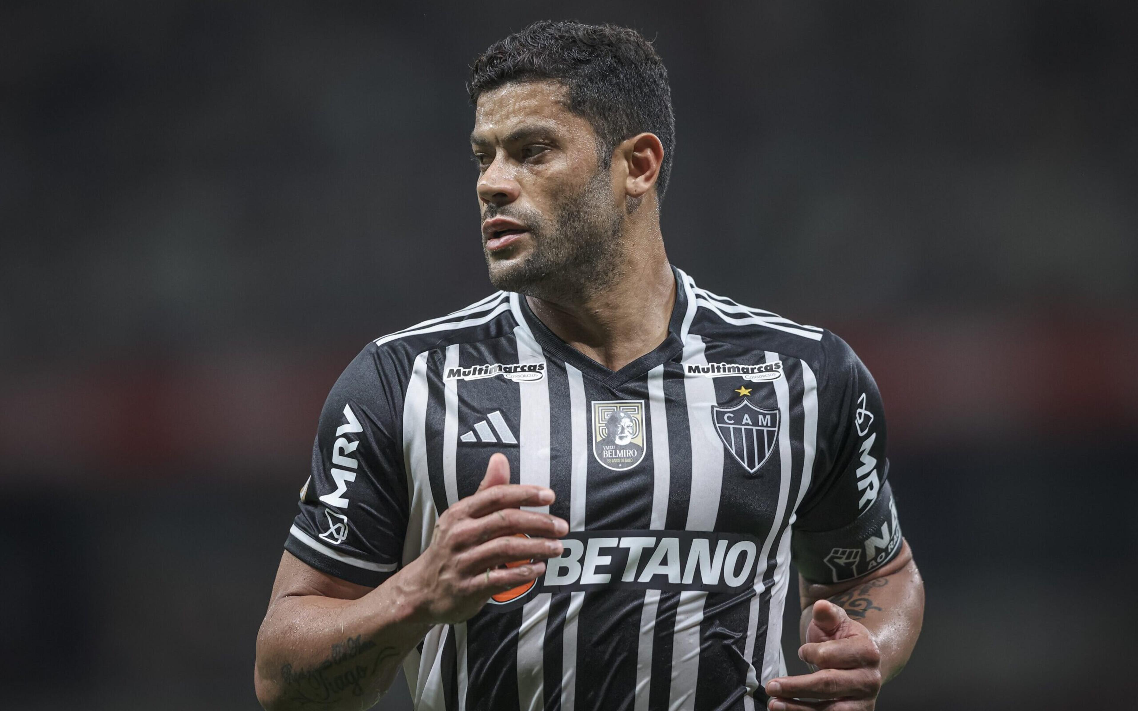 Após derrota na Libertadores, Hulk prefere silêncio