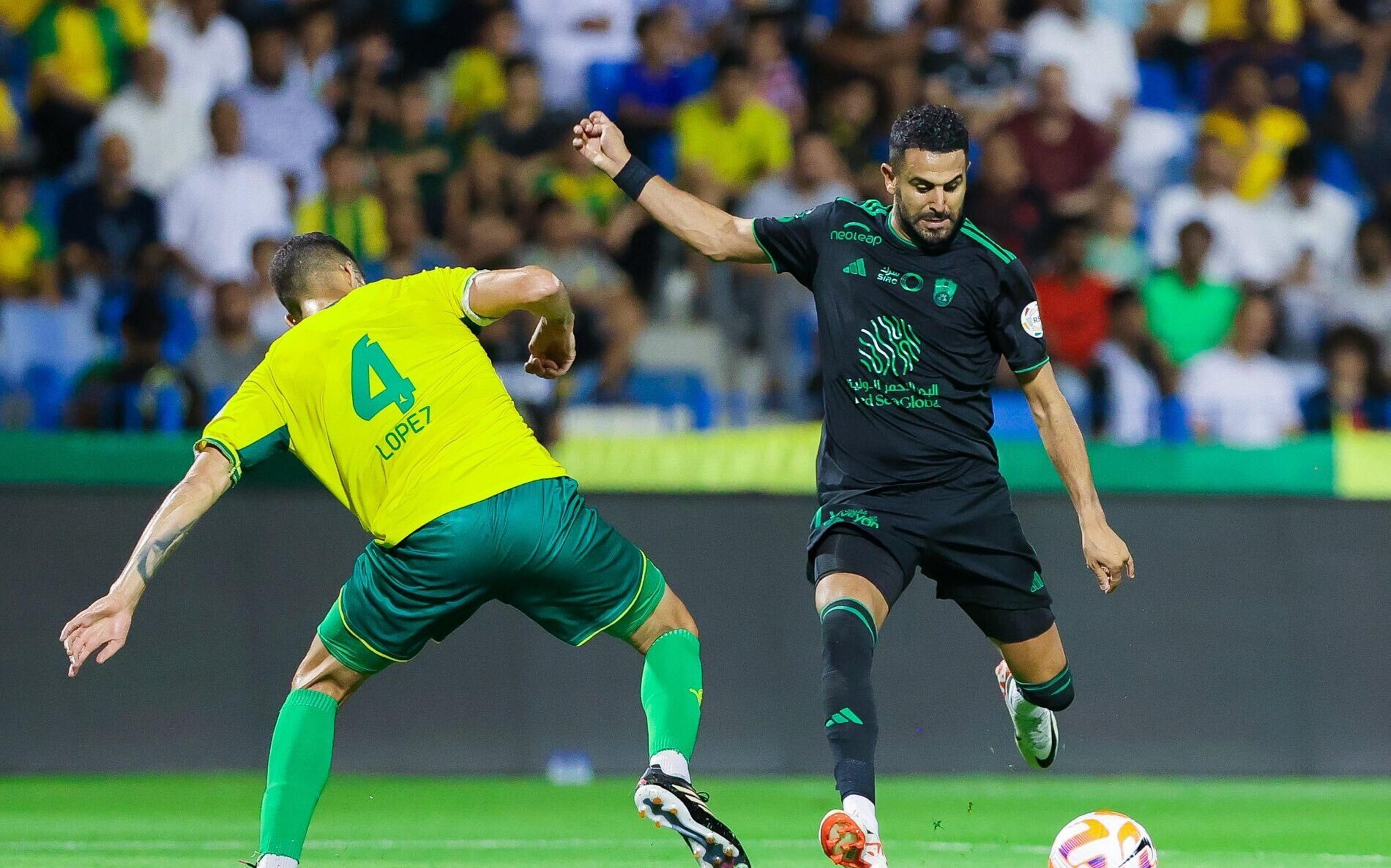 Sem Firmino, ex-Fluminense marca, e Al-Ahli vence Al Khaleej fora de casa pelo Campeonato Saudita