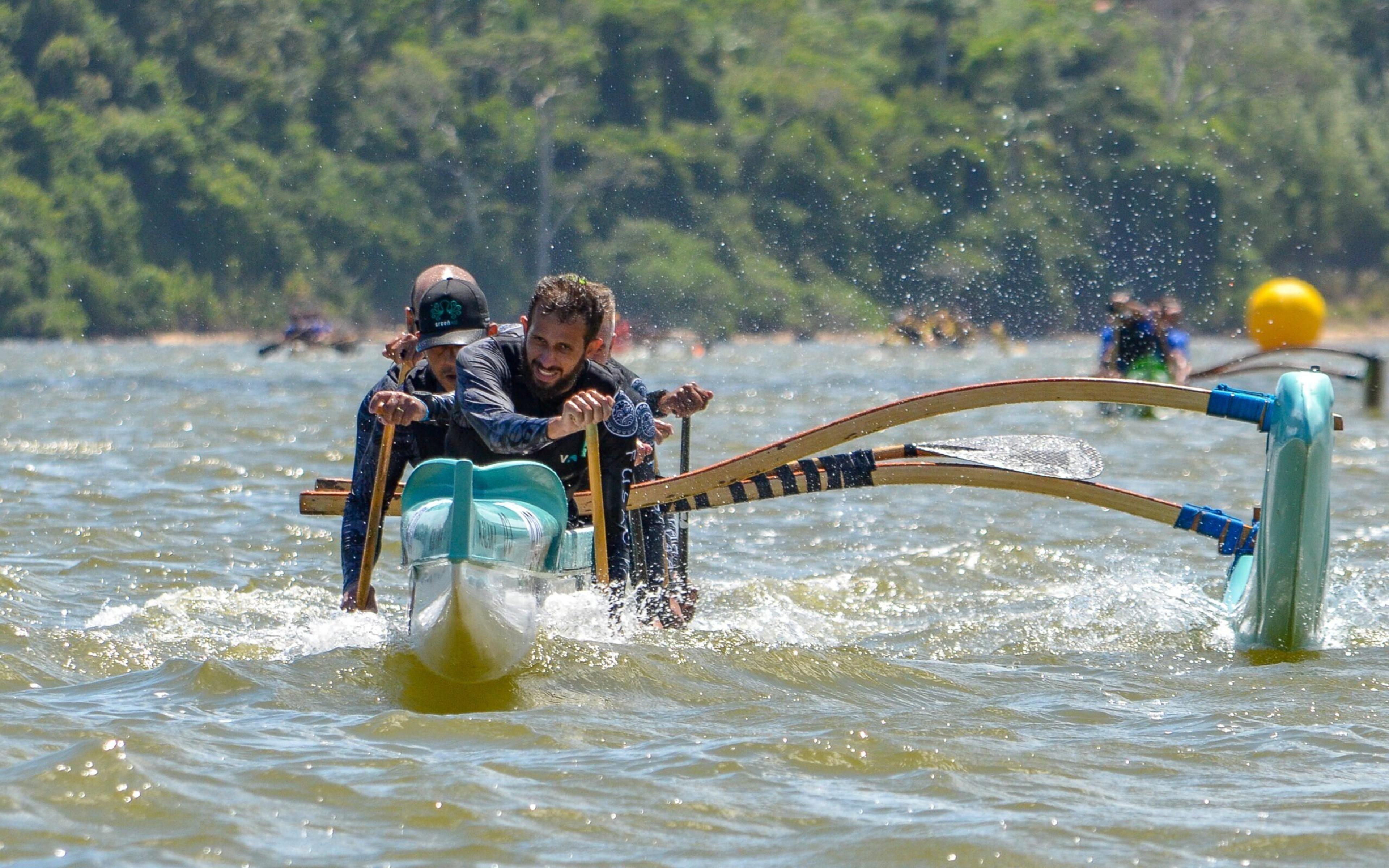 Niterói (RJ) receberá o Campeonato Mundial de Canoa Polinésia em 2025