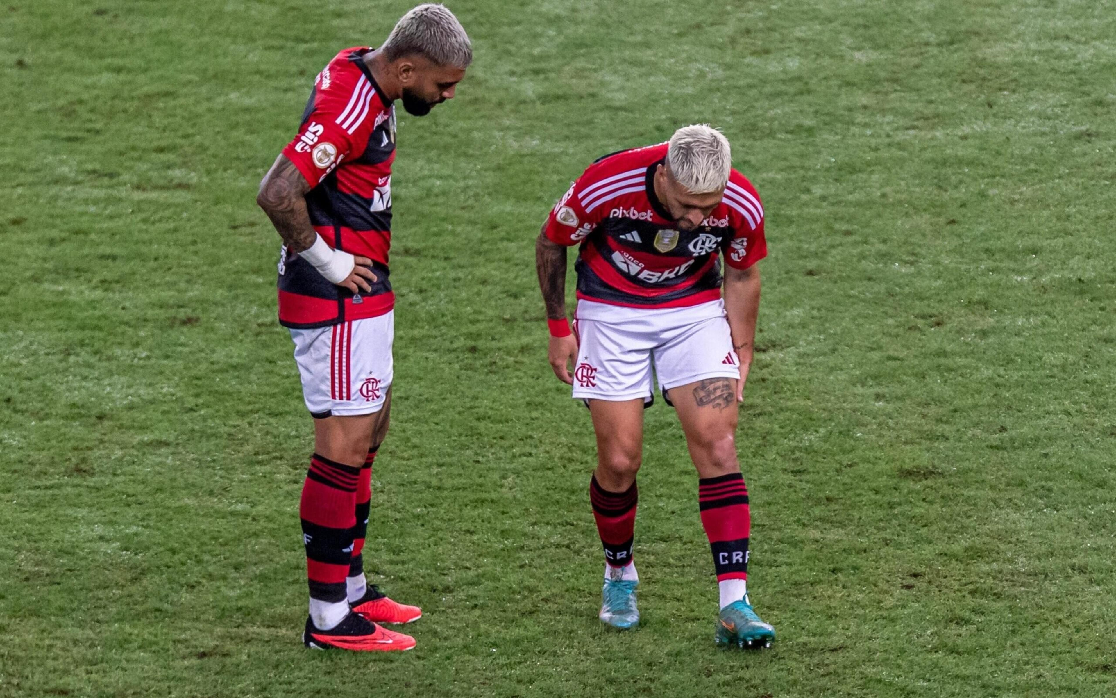 Arrascaeta e Luiz Araújo são substituídos no primeiro tempo, e Flamengo confirma problemas musculares